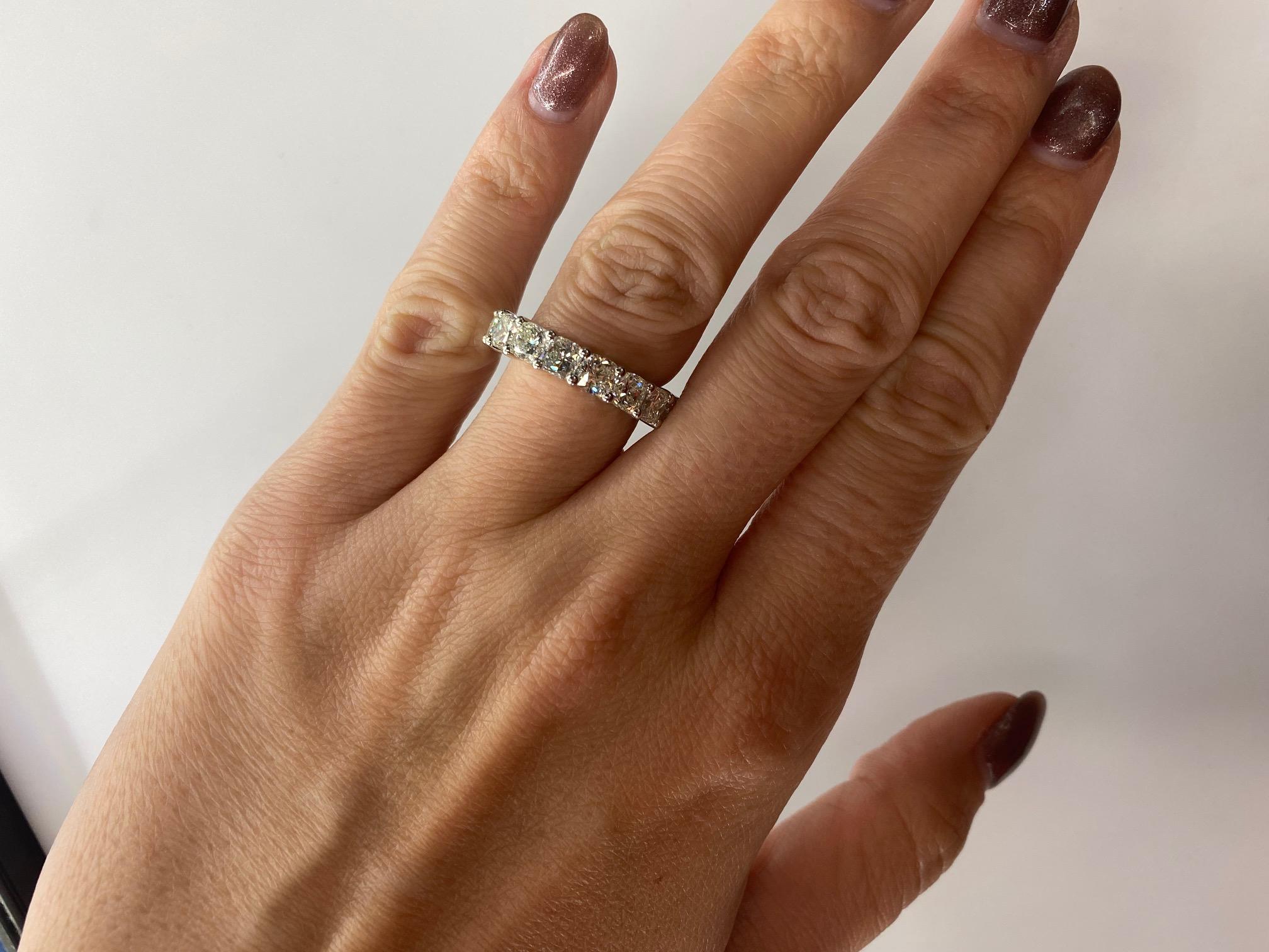 modern eternity band