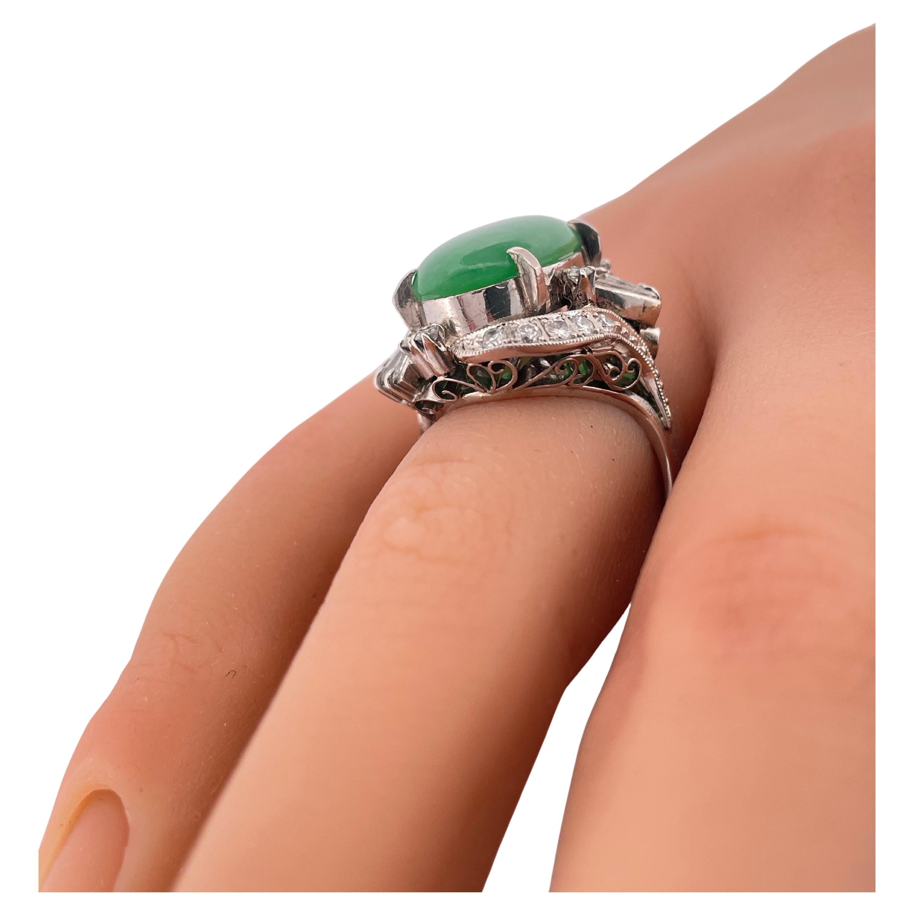 Anello in platino con giada da 6,17 carati e diamante da 0,84 carati in vendita 2