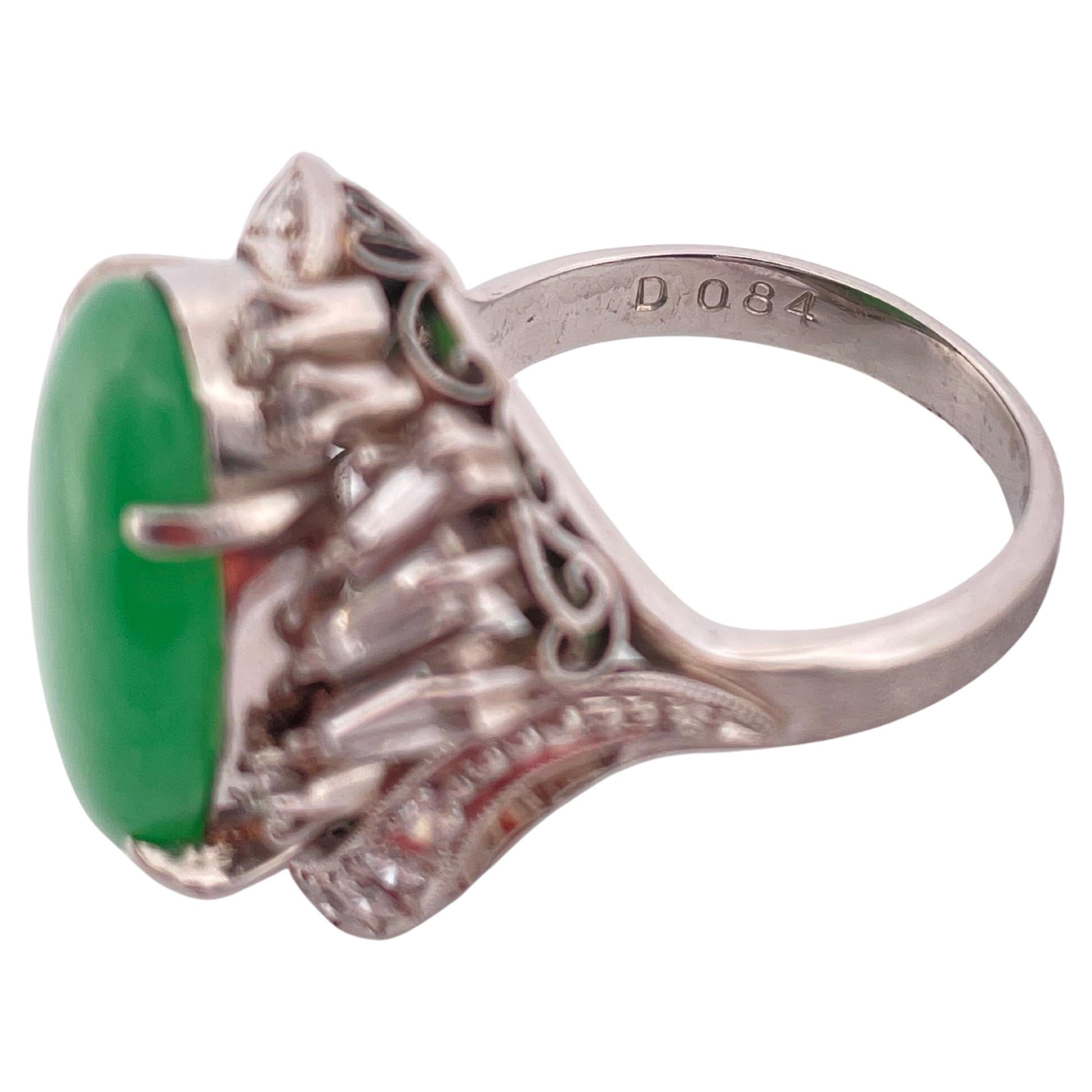 Anello in platino con giada da 6,17 carati e diamante da 0,84 carati in vendita 3