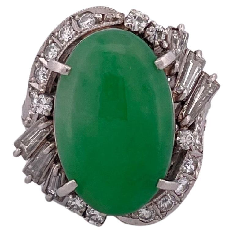 Anello in platino con giada da 6,17 carati e diamante da 0,84 carati in vendita