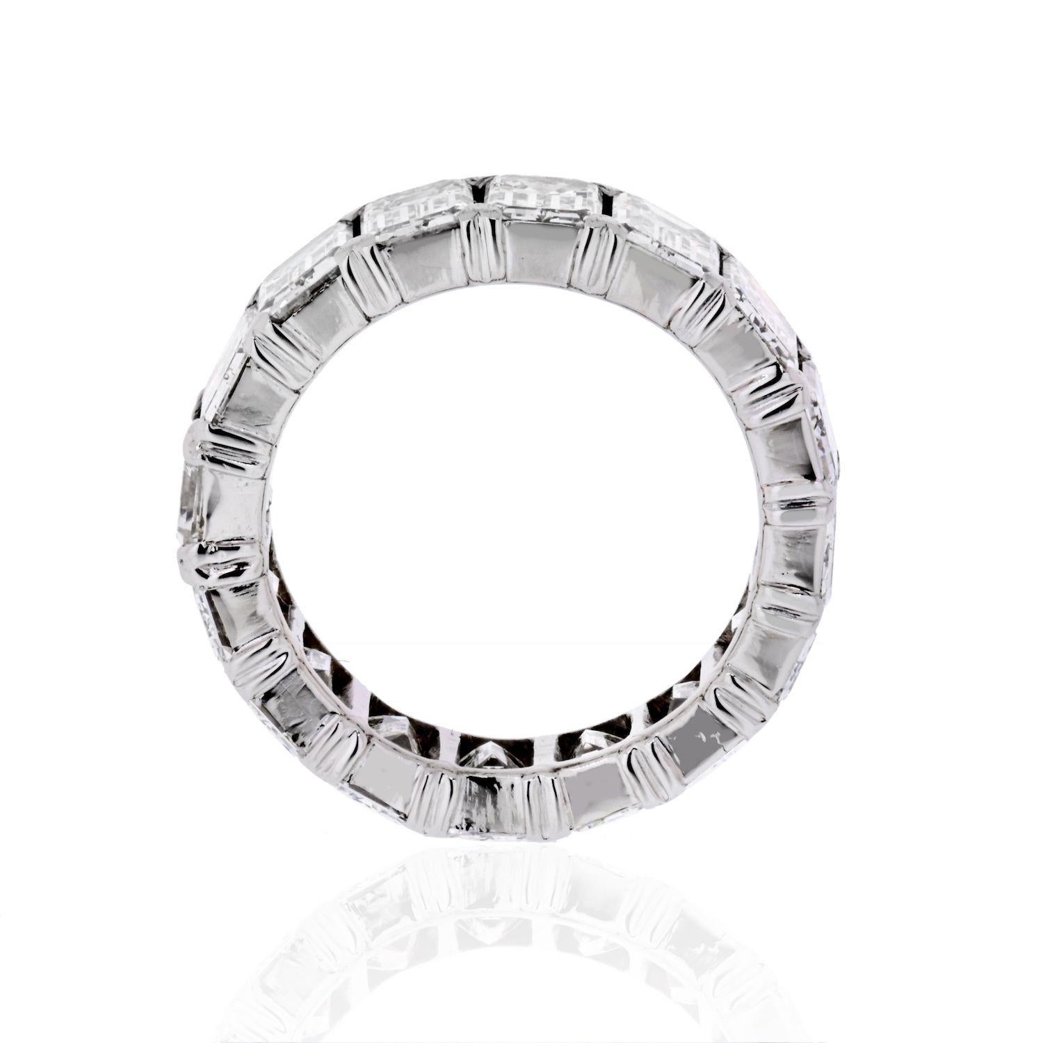 Platinum 6.50 Carat Emerald Cut Diamond Eternity Band In Good Condition In New York, NY