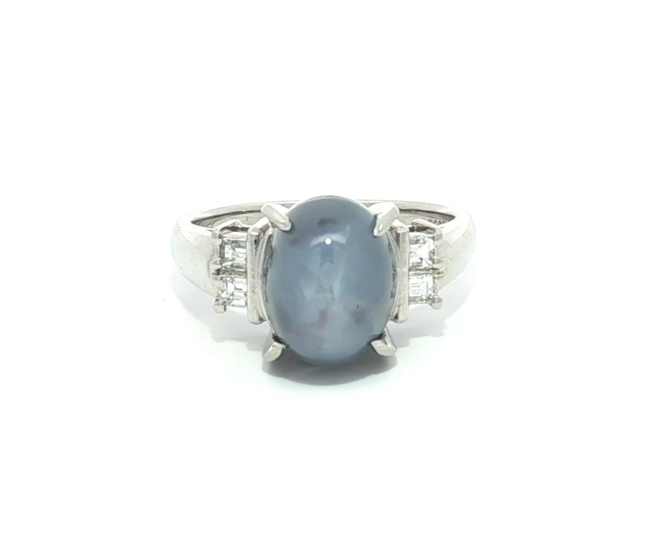 Bague en platine 6.51ctw Grayish Blue Star Sapphire Solitaire Square Step Diamond Ring en vente 8