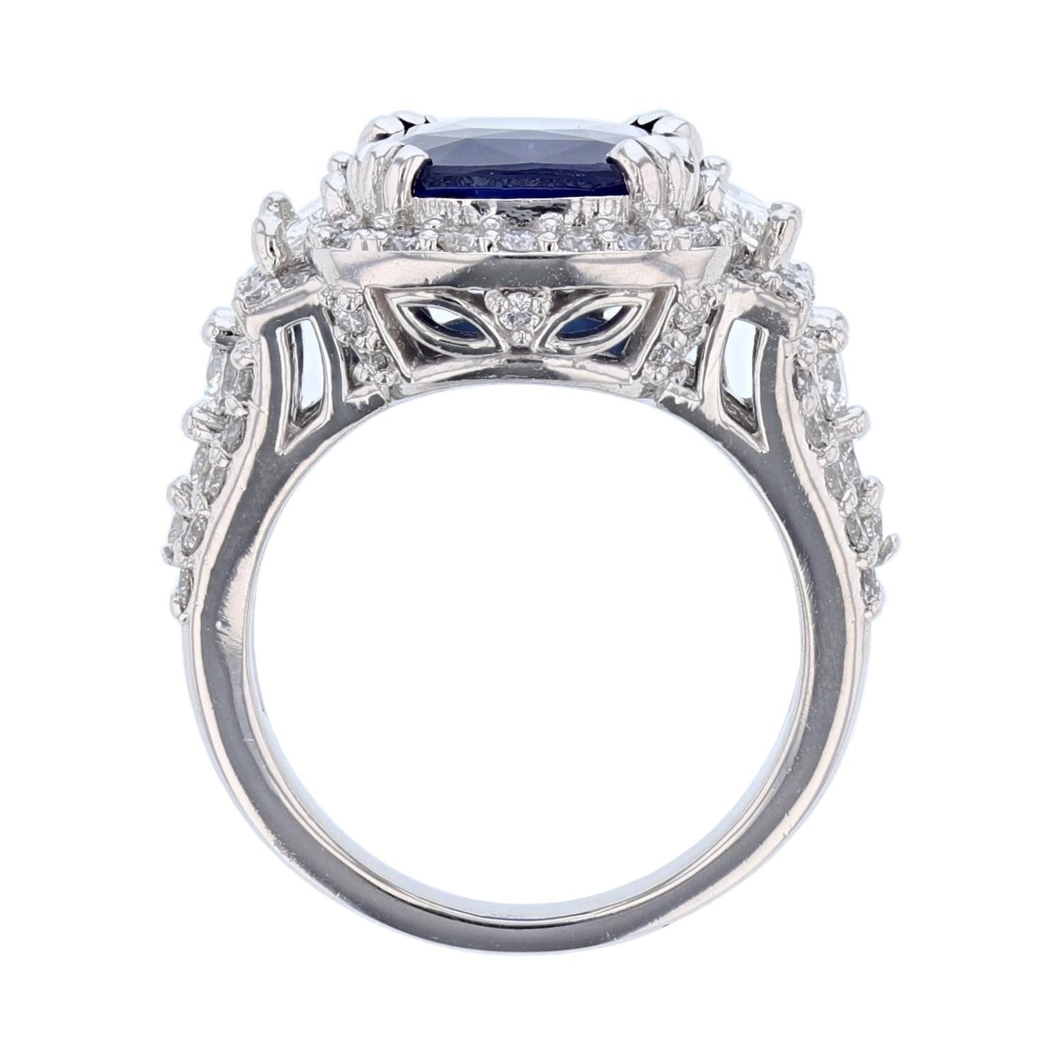 Modern Platinum 6.58 Carat Sri Lankan Cornflower Blue Ceylon Sapphire and Diamond Ring For Sale