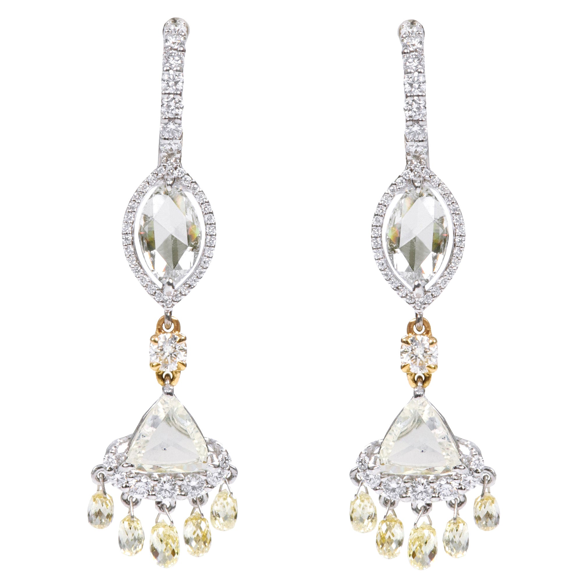 Pendants d'oreilles à levier en platine et diamants de 6,96 carats en vente