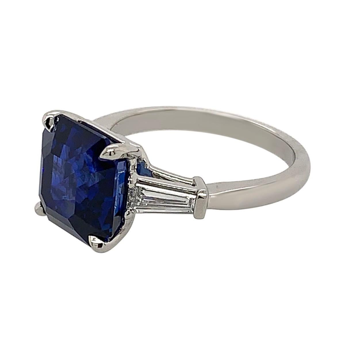 Modern Platinum 7.18 Carat Sapphire 0.42 Carat Diamond Octagonal Ring For Sale