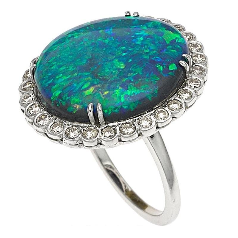 Platinum 7.5 ct Black Opal Cabochon Diamond Ring Size 6.25 In Good Condition For Sale In Sherman Oaks, CA