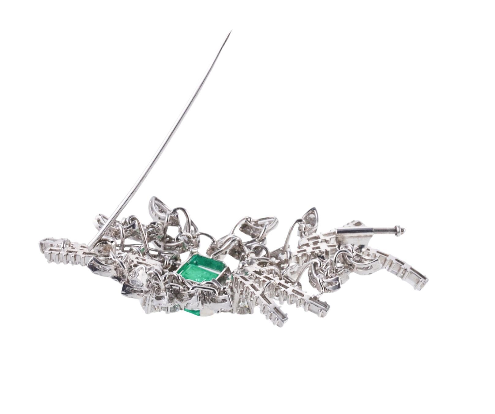 Platinum 7.50 Carat Emerald Diamond Brooch Pin For Sale 2