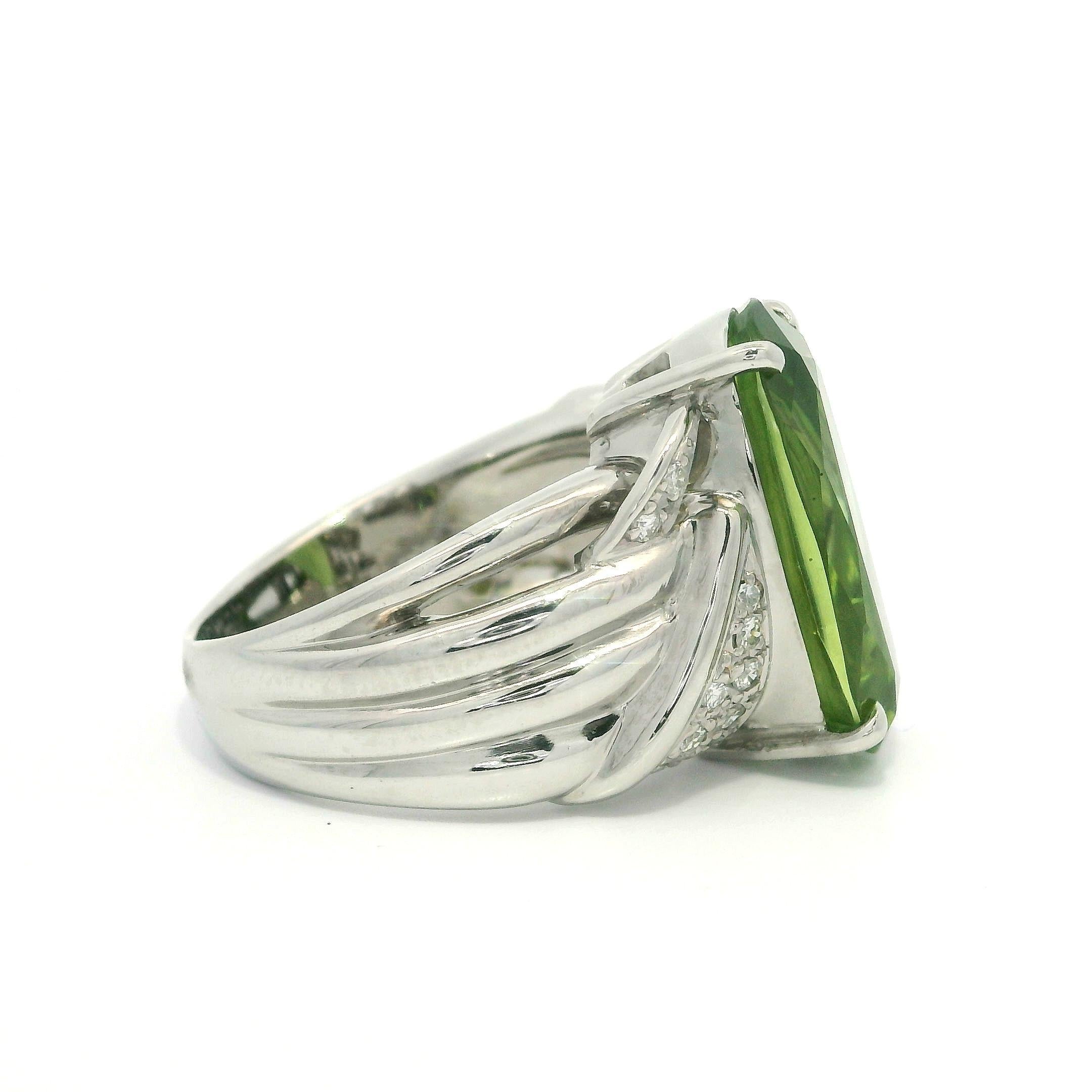 Women's Platinum 7.61ctw Large Elongated Oval Peridot & Diamond Heavy Well Made Ring For Sale