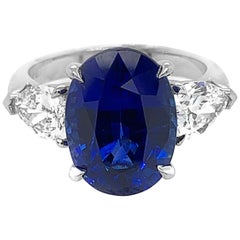 Platinum 8.01 Carat Sapphire Oval 1.60 Carat Diamond Ring