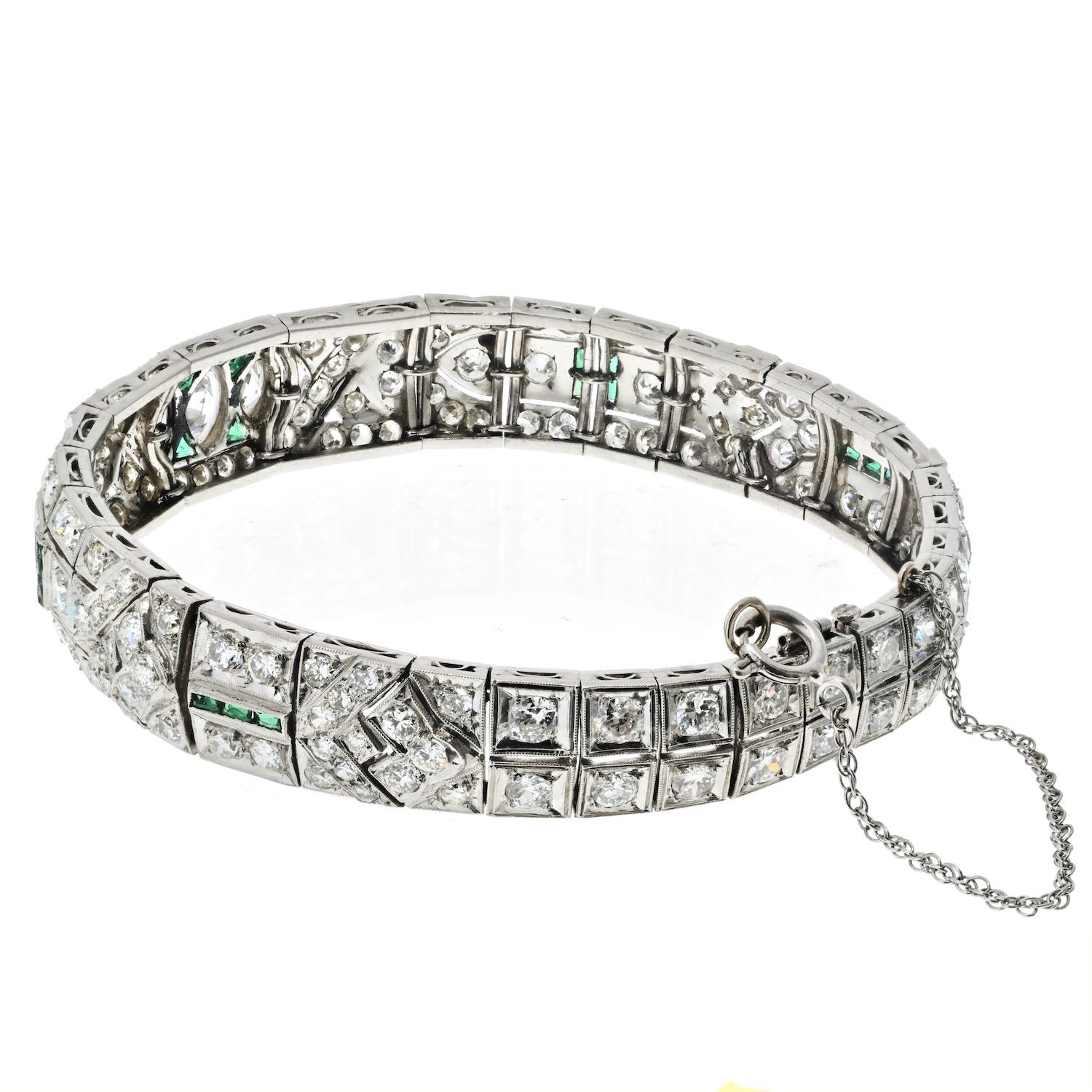 Round Cut Platinum 8.50cttw Art Deco Diamond And Green Emerald Bracelet For Sale