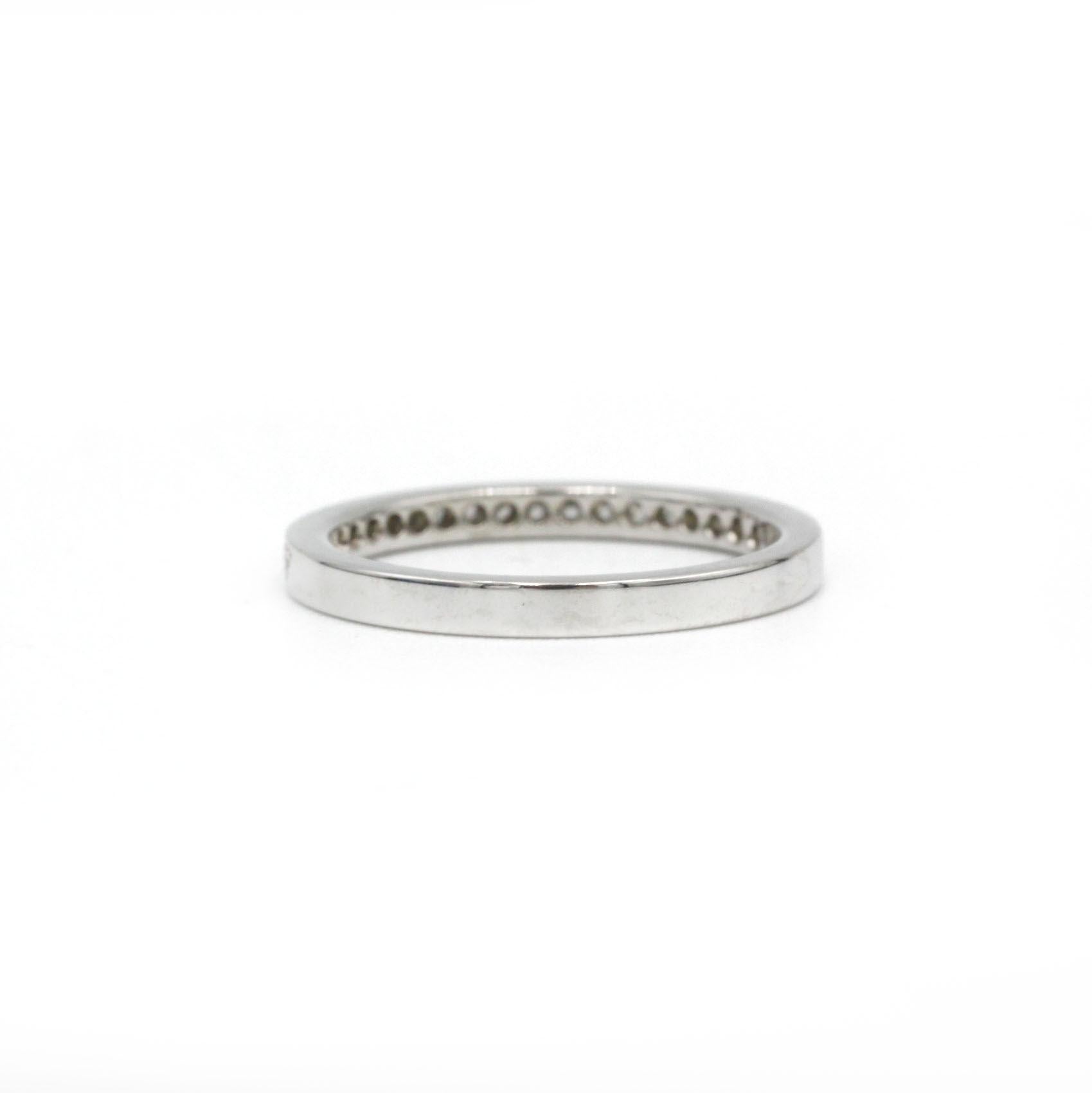 Taglio brillante Fascia mezza eternità in platino 950⁄‰ con 20 diamanti taglio Brilliante in vendita