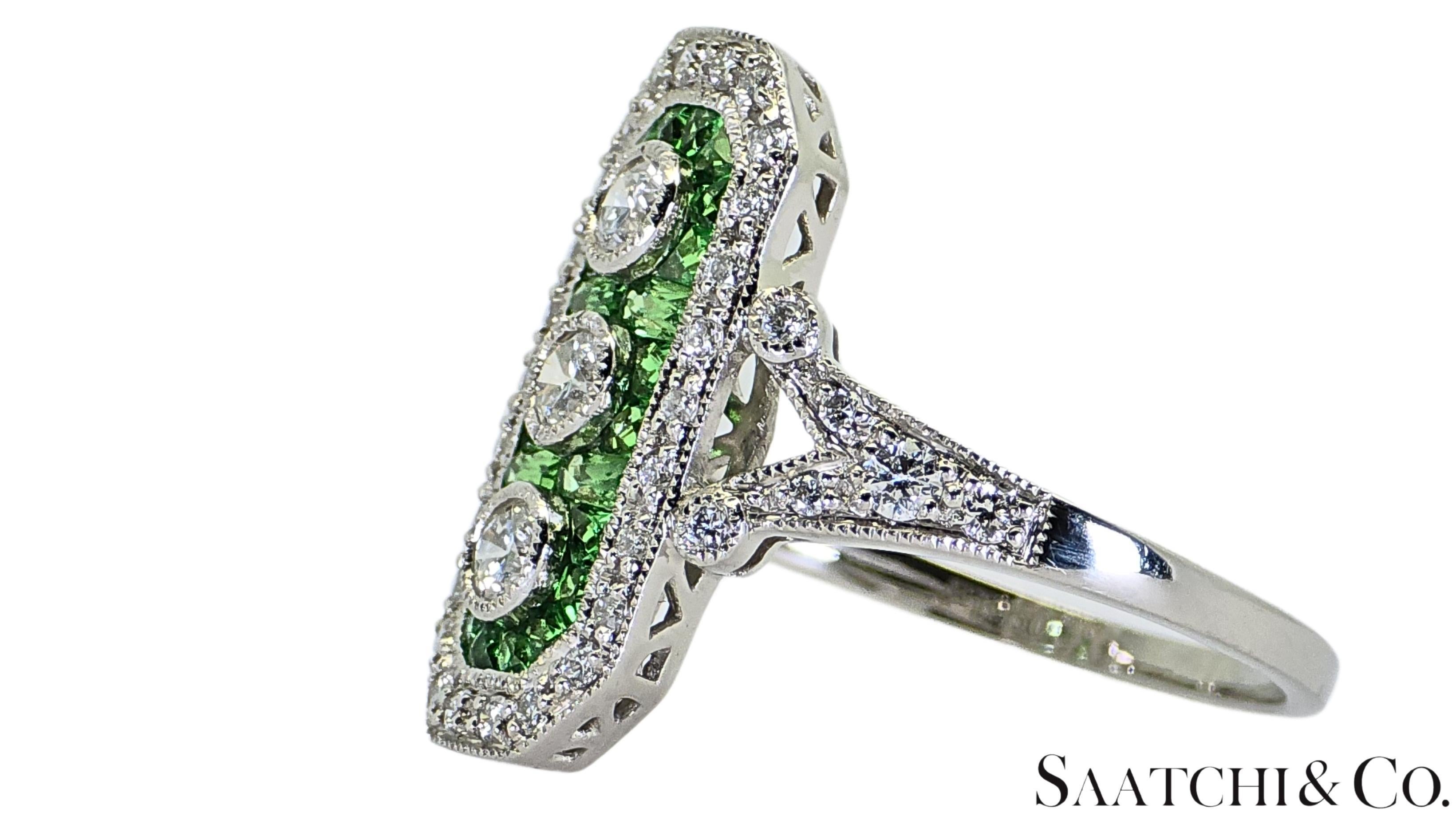 Taglio francese Anello in platino 950 con tsavorite naturale da 1 carato e diamante naturale da 0,55 carati in vendita