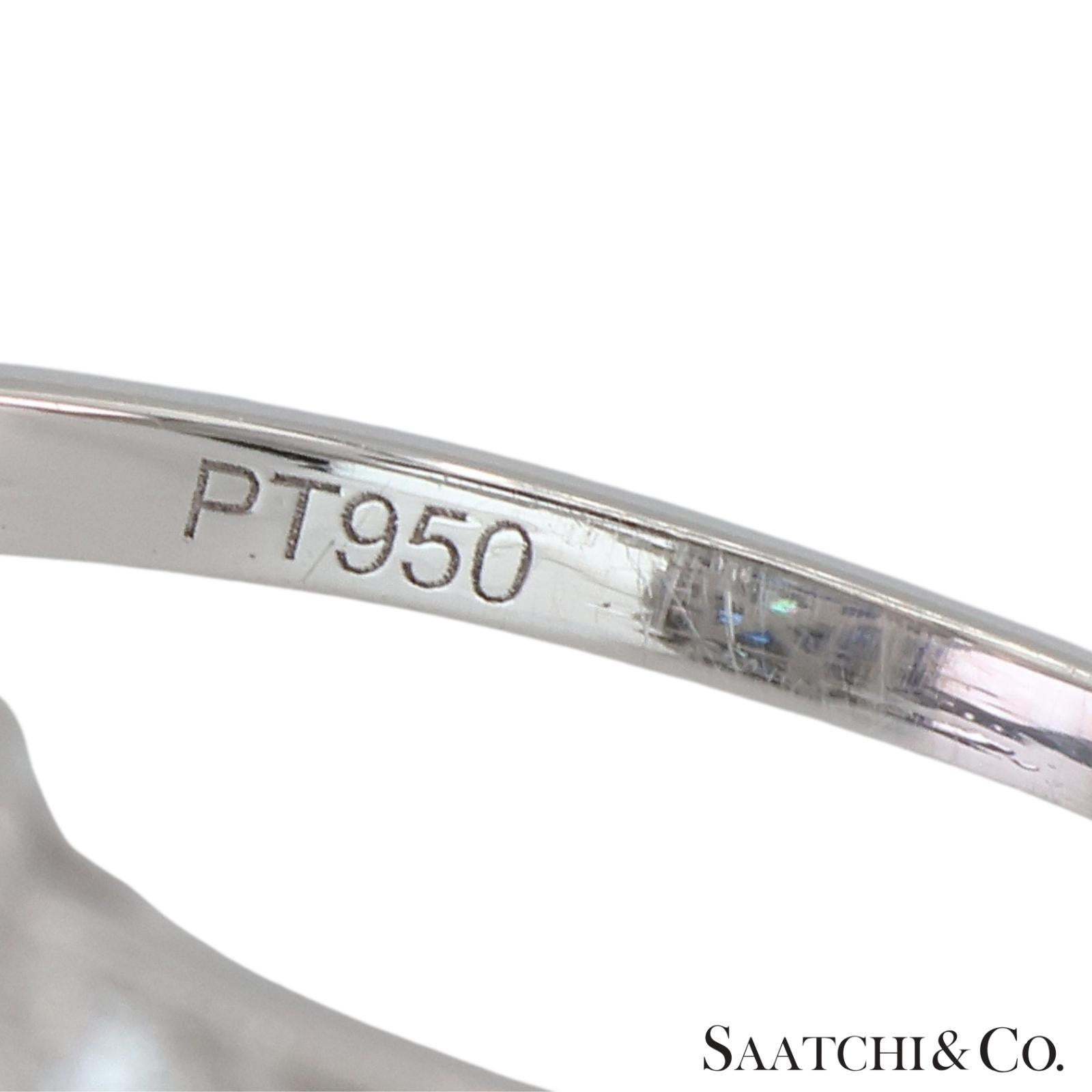 Platinum 950 Natural Diamond and Natural Sapphire Elegant Ring in vendita 1