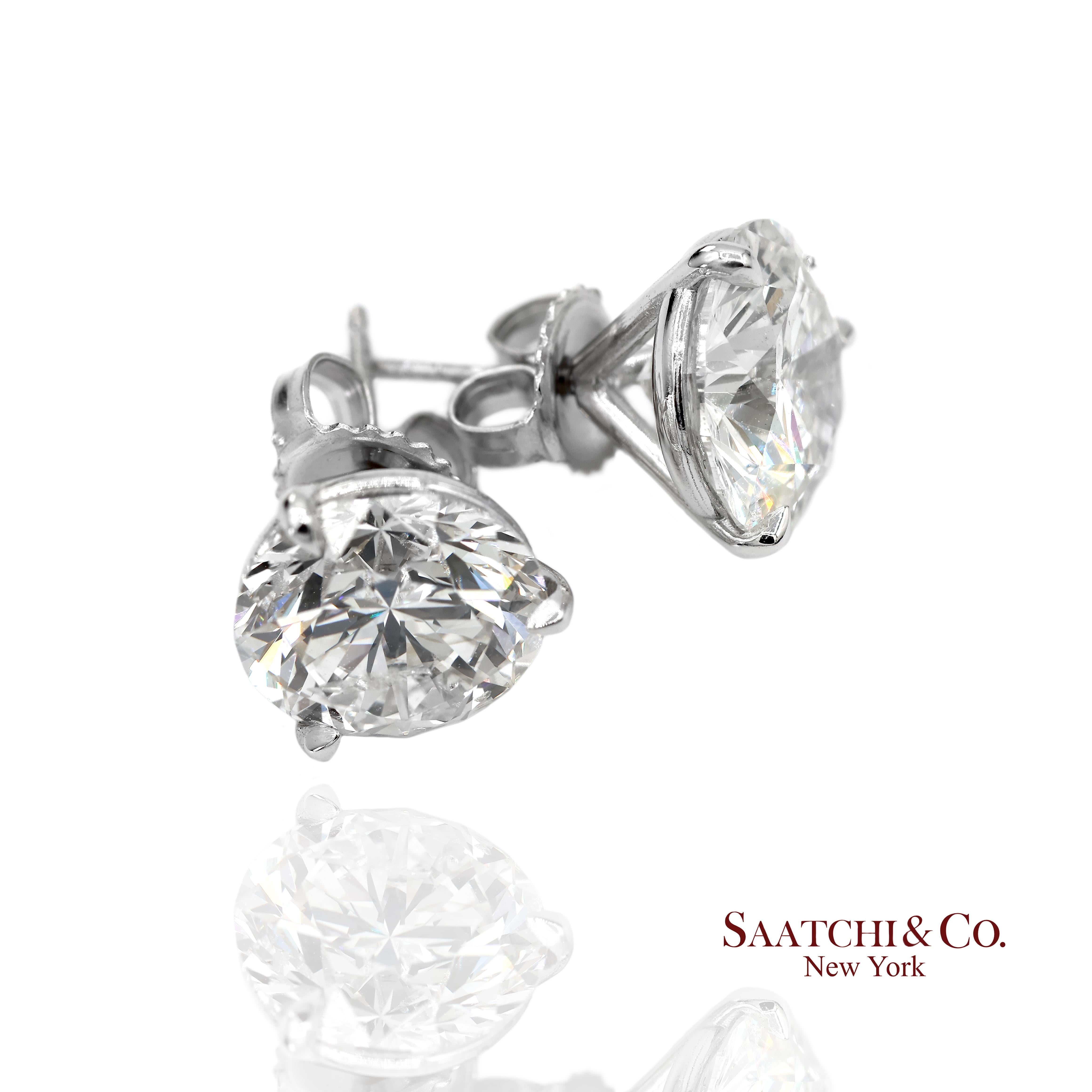 Platinum 950 8.03 Carat Natural Diamond Stud Earrings

Metal Type: Platinum 950
Total Item Weight: 4.9 Grams
Dimensions: 17.5 mm x 17.5 mm x 11.0 mm
1:
Primary Stone: Natural Diamond
Diamond Carat Weight: 4.01 Carat (1 Pc)
Diamond Stone Cut: