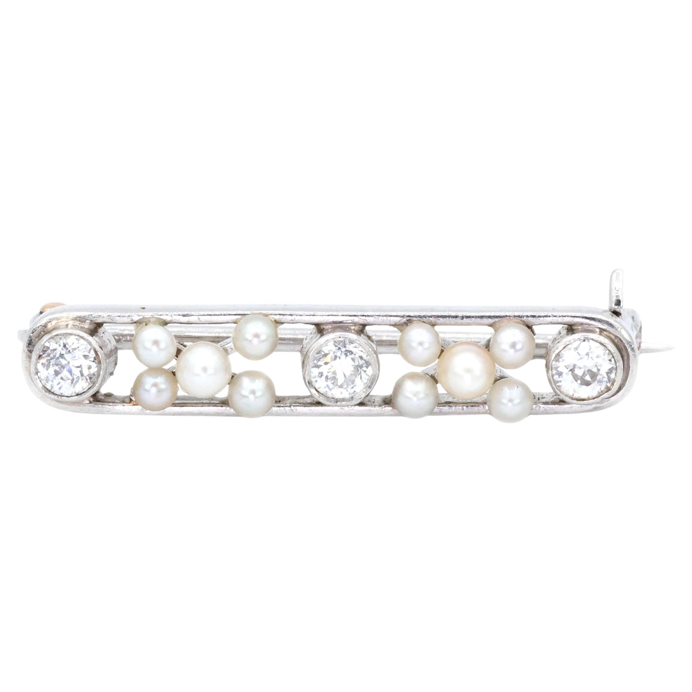 Broche / épingle en platine 950 perles rondes naturelles et diamants naturels en vente