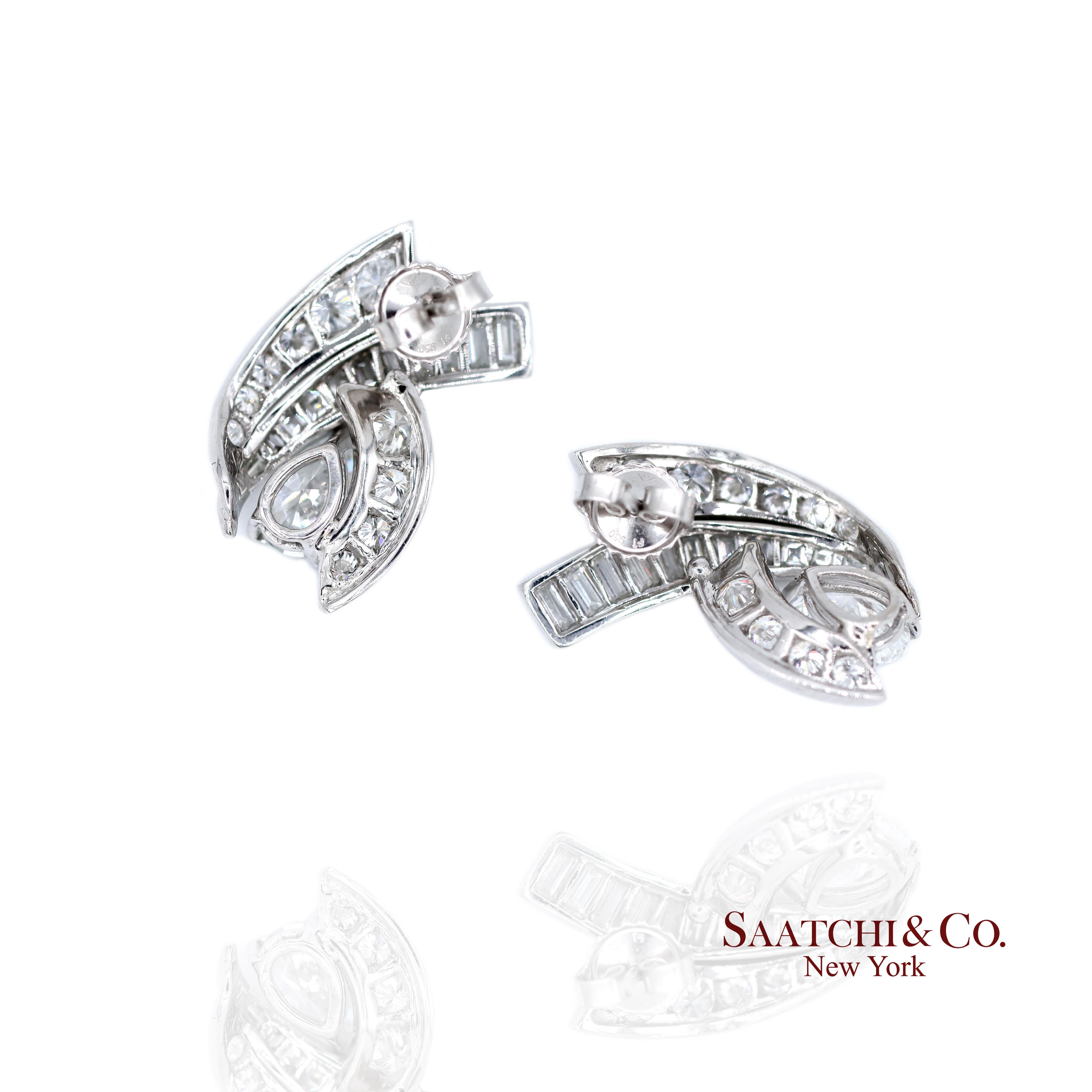 Taille poire Boucles d'oreilles fantaisie luxe en platine 950 diamants blancs naturels en vente