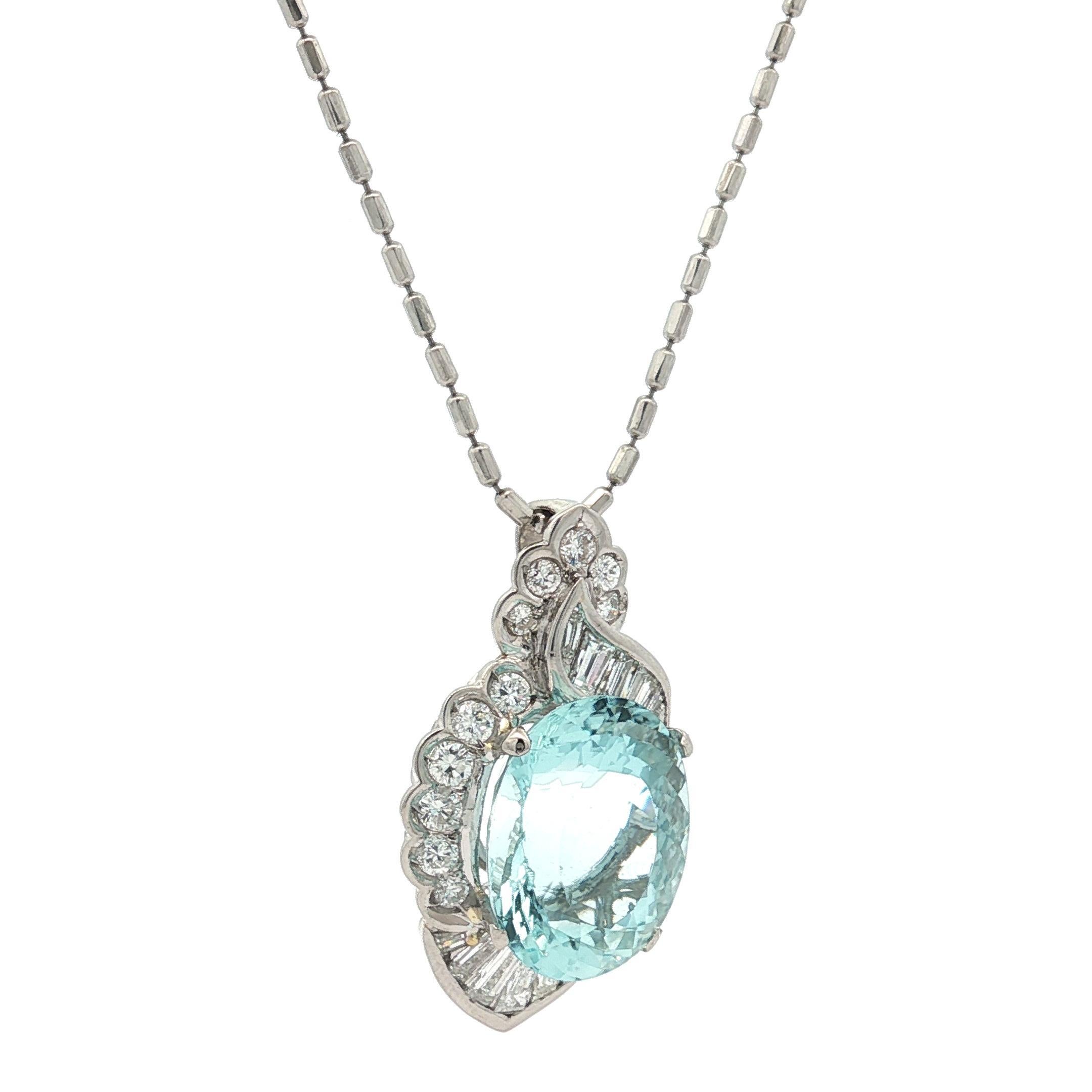 Collier à perles en platine avec aigue-marine ovale et diamant de 9,59ctw en vente 1