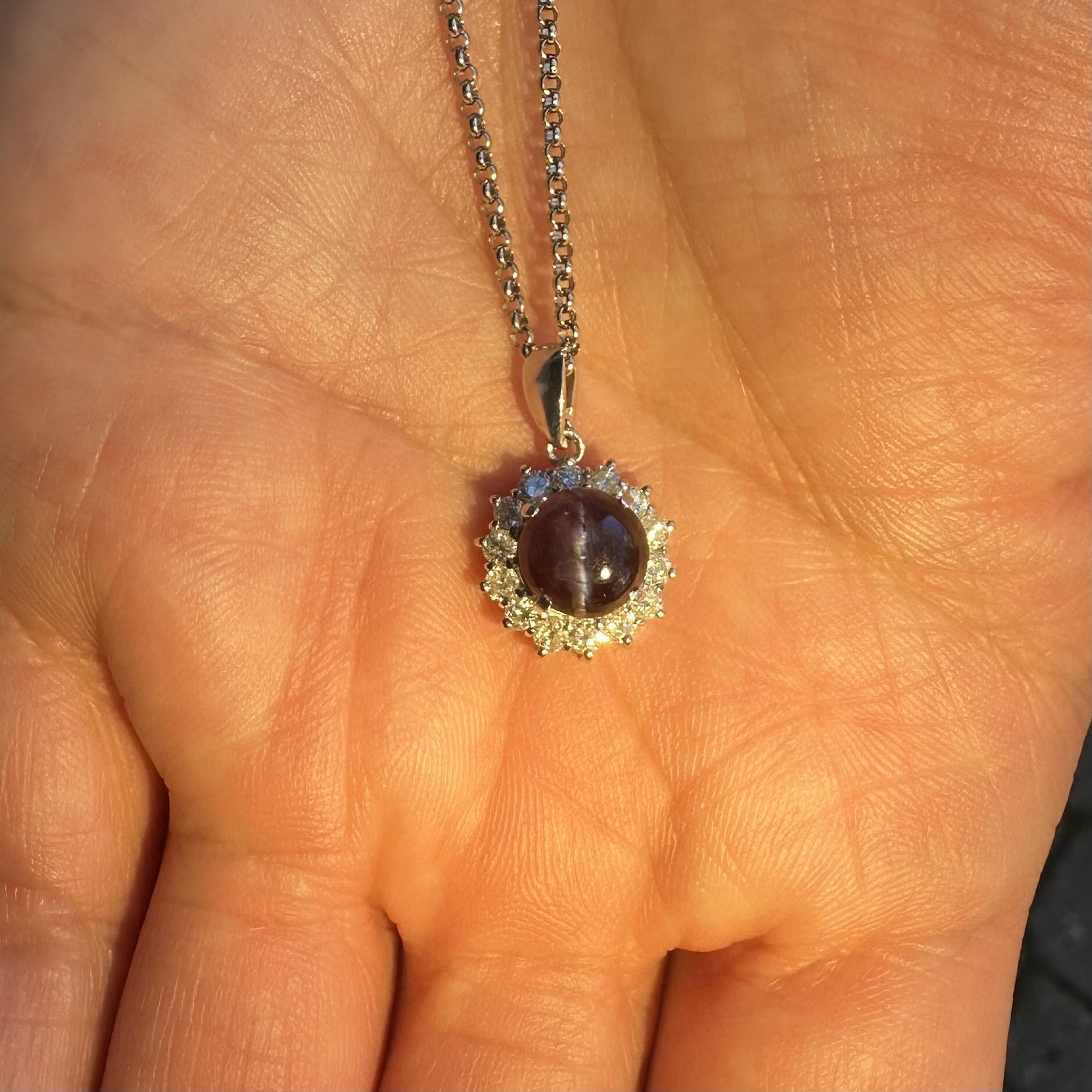 De las mujeres Colgante de platino AGL 3,01 ct Ojo de Gato Verde a Rojo Brasil Alejandrita Diamante en venta