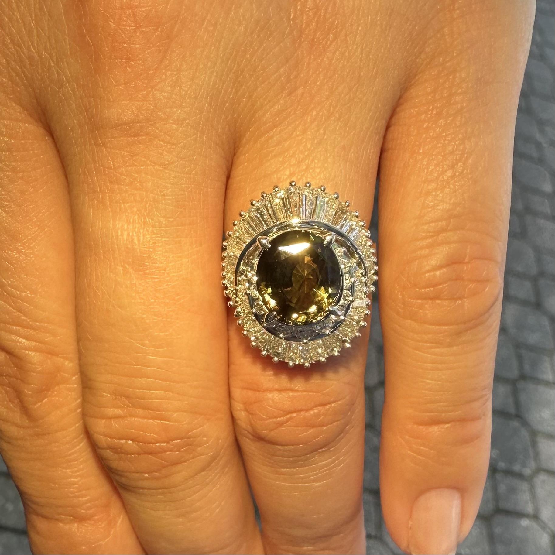 Platinum AGL 5.81ctw Color Change Alexandrite Diamond Swirl Ballerina Ring In Excellent Condition For Sale In Montclair, NJ