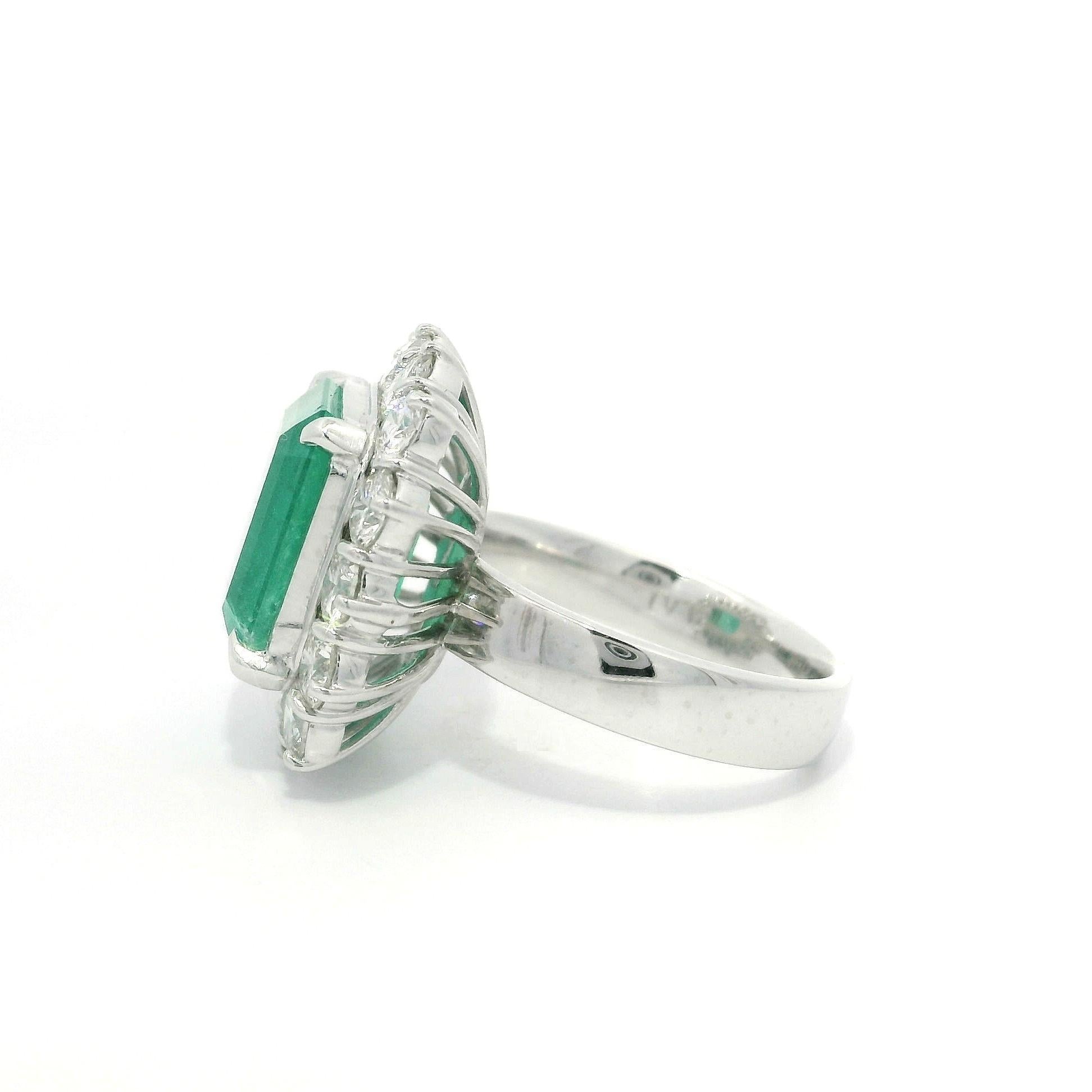 Platinum AGL 7.59ctw Colombian Emerald w/ Large Diamond Halo Substantial Ring For Sale 4