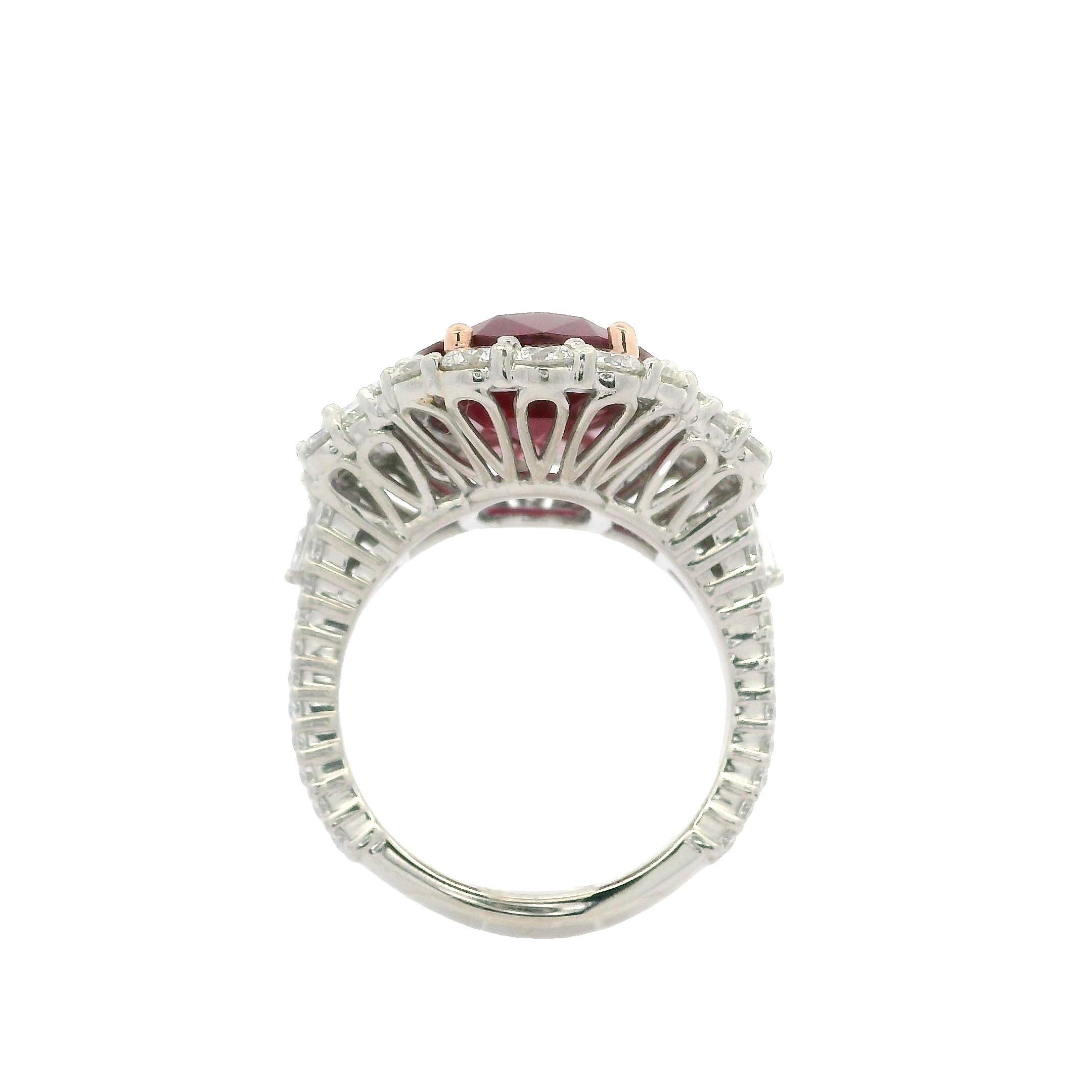 Platin AGL zertifiziert 12,25ctw Oval Roter Rubin mit Diamant Substantial Großer Ring im Angebot 4