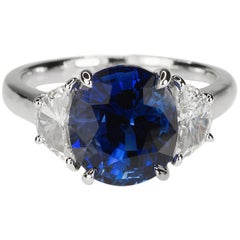 Platinum AGL Certified 5.18 Carat Ceylon Sapphire Ring
