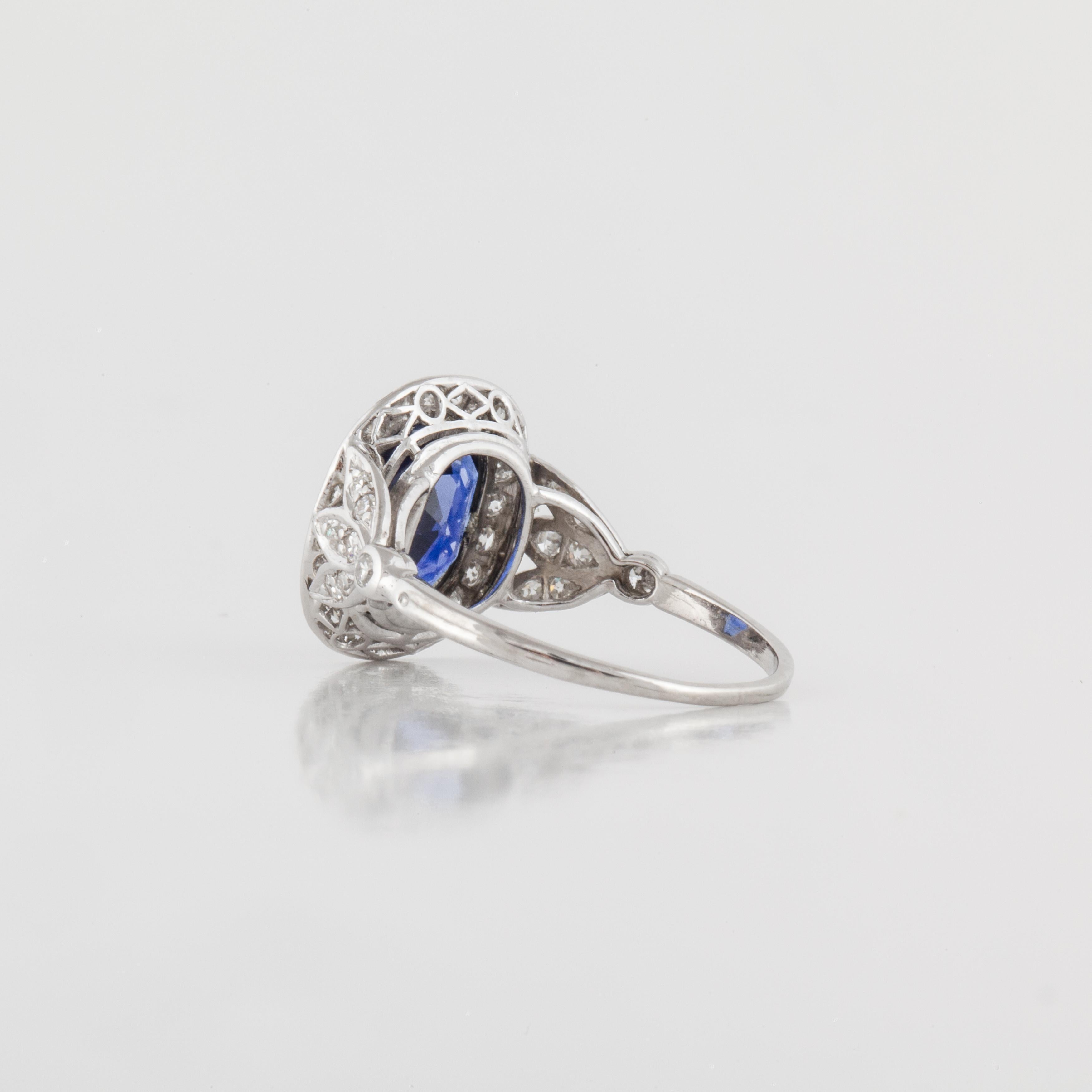 Women's AGL Certified Sapphire Diamond Ring in Platinum