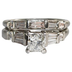 Platin Verlobungsring und Ring mit AIG-zertifiziertem Diamant im Prinzessinnenschliff