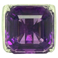 Anello di platino con ametista