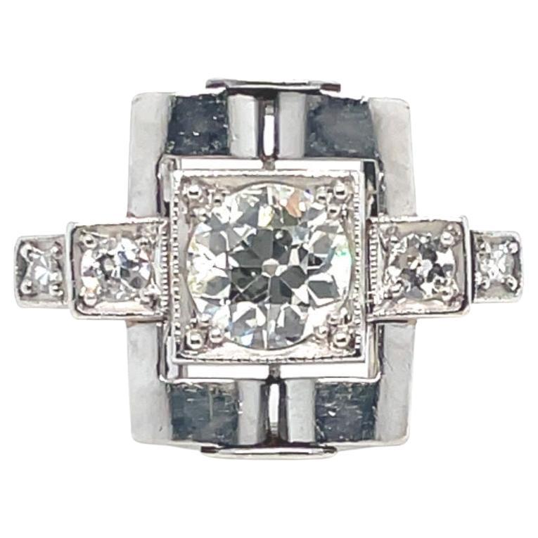 Platinum and 1.4 Carats Old European Diamond Art-Déco Ring, circa 1925