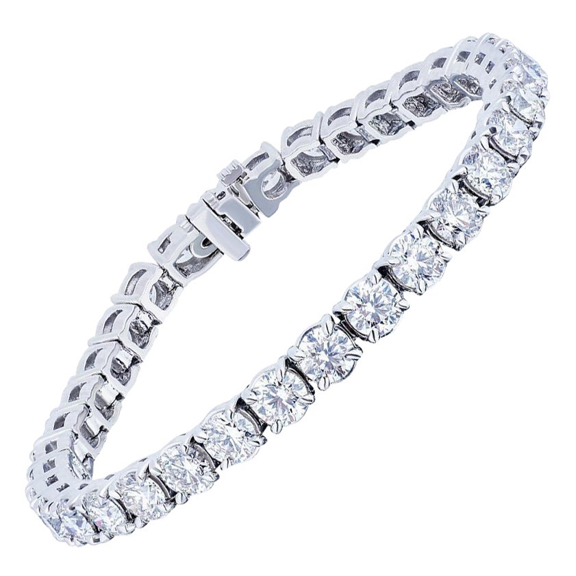 Pulsera de tenis de platino y diamantes redondos de 14,13 quilates en venta