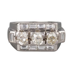 Platinum and 1.50 Carats Diamonds French Art Deco Ring