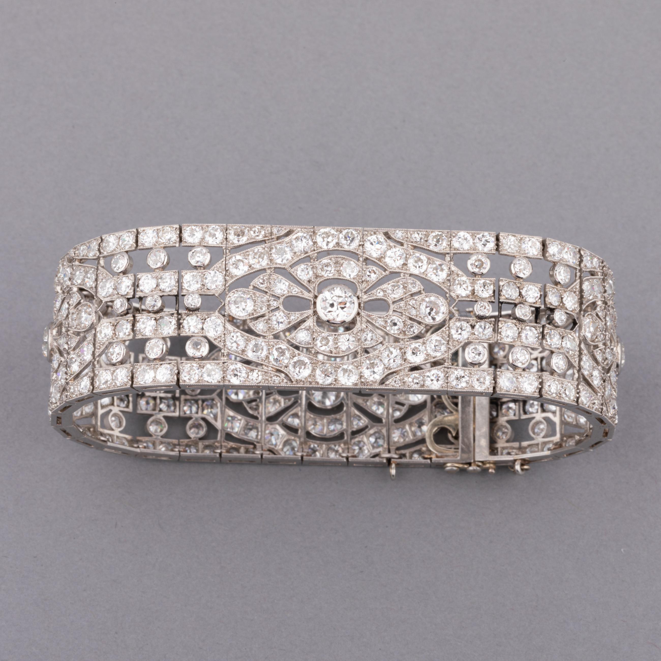 Platinum and 18 Carats Diamonds French Antique Bracelet For Sale 6