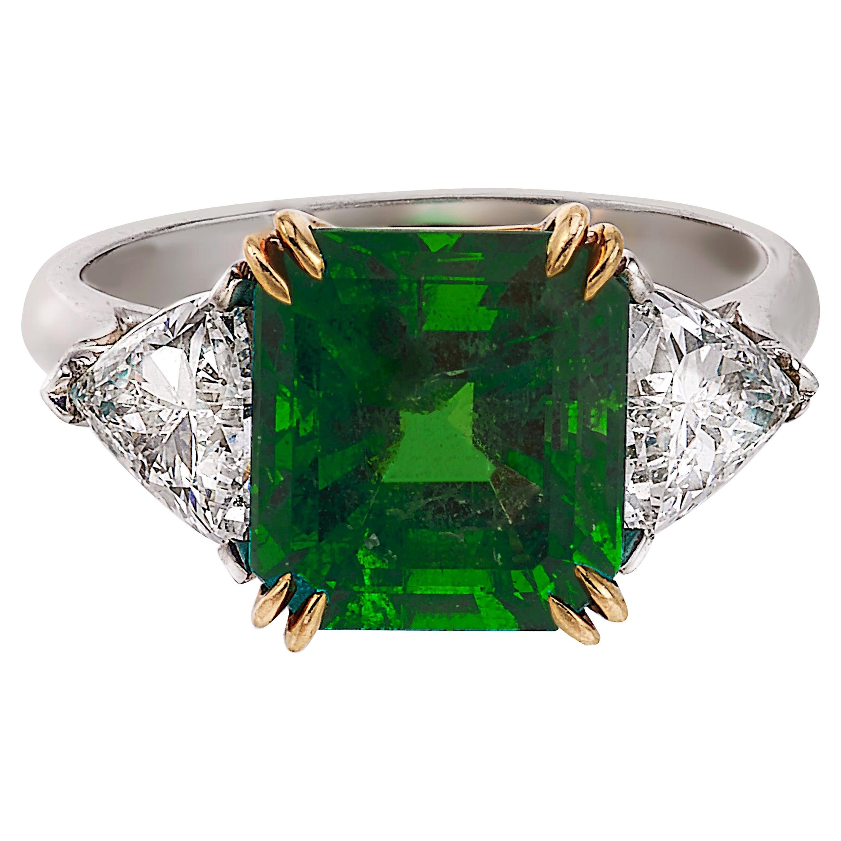 Platinum and 18 Karat Yellow Gold 3.47 Carat Emerald and Diamond Ring For Sale