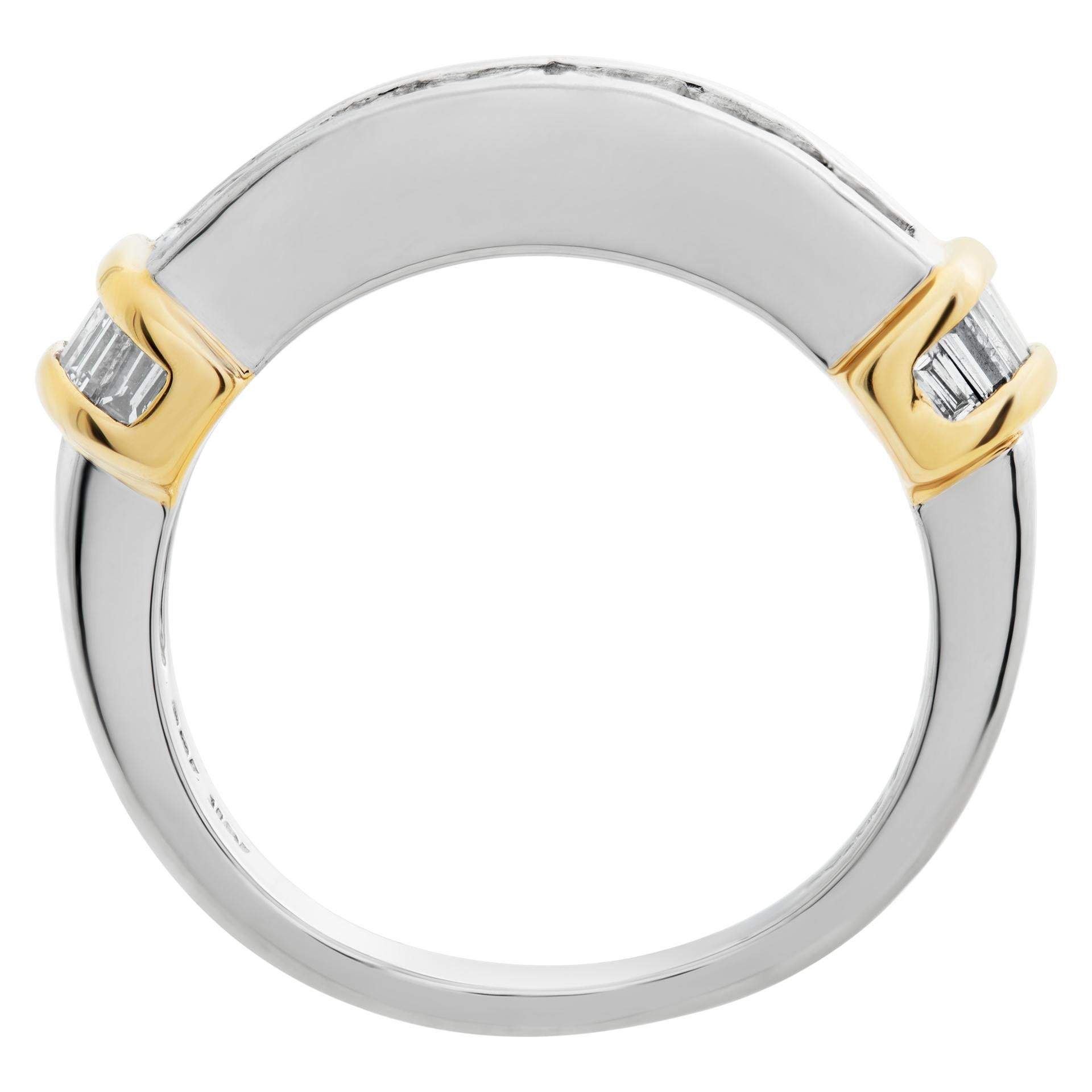 Bague en platine et or 18 carats avec diamants taille brillant d'environ 1,50 carat Pour femmes en vente