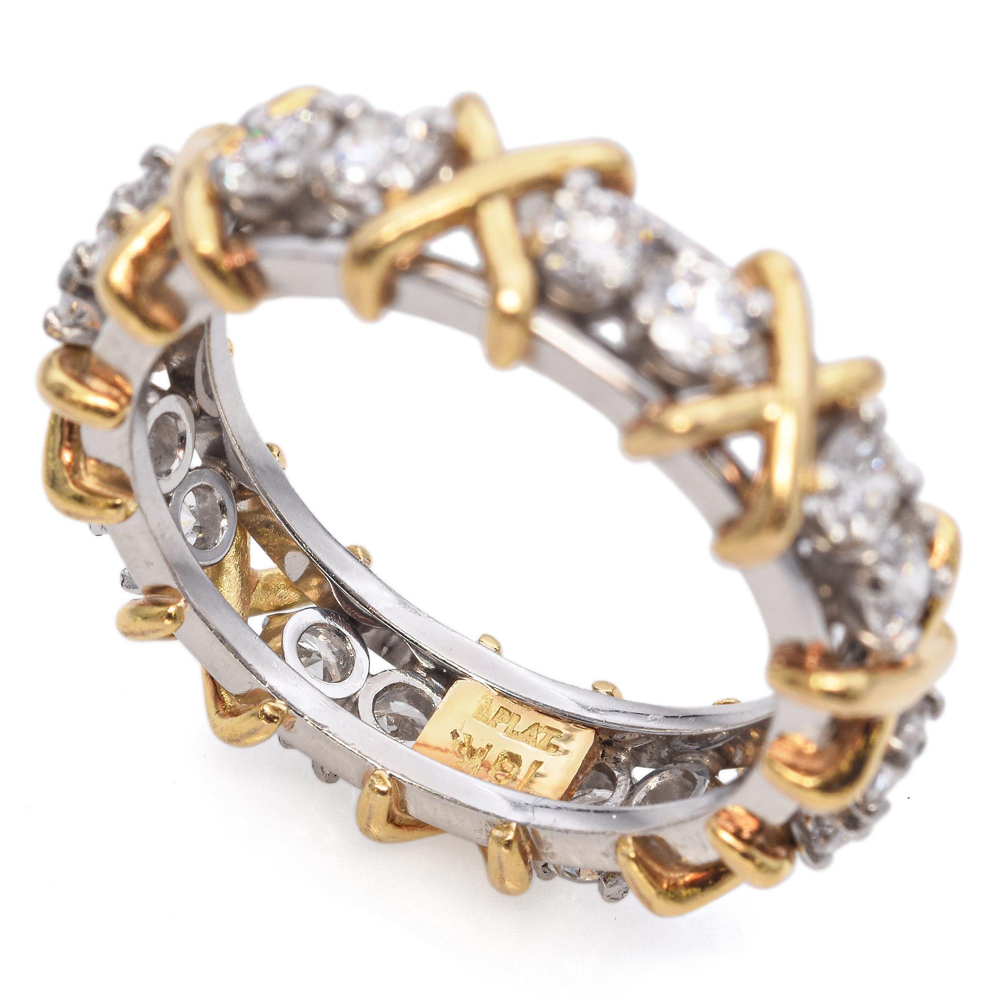 Peso: 8,3 grammi
Pietra: Diamante da 1,35 TCW (0,08 - 0,11 ct.)
Misure: 23,65 x 6,4 x 3 mm
Misura dell'anello: 6.5
Punzone: PLAT, 18K

CODICE ARTICOLO: BR-1423-101124-06