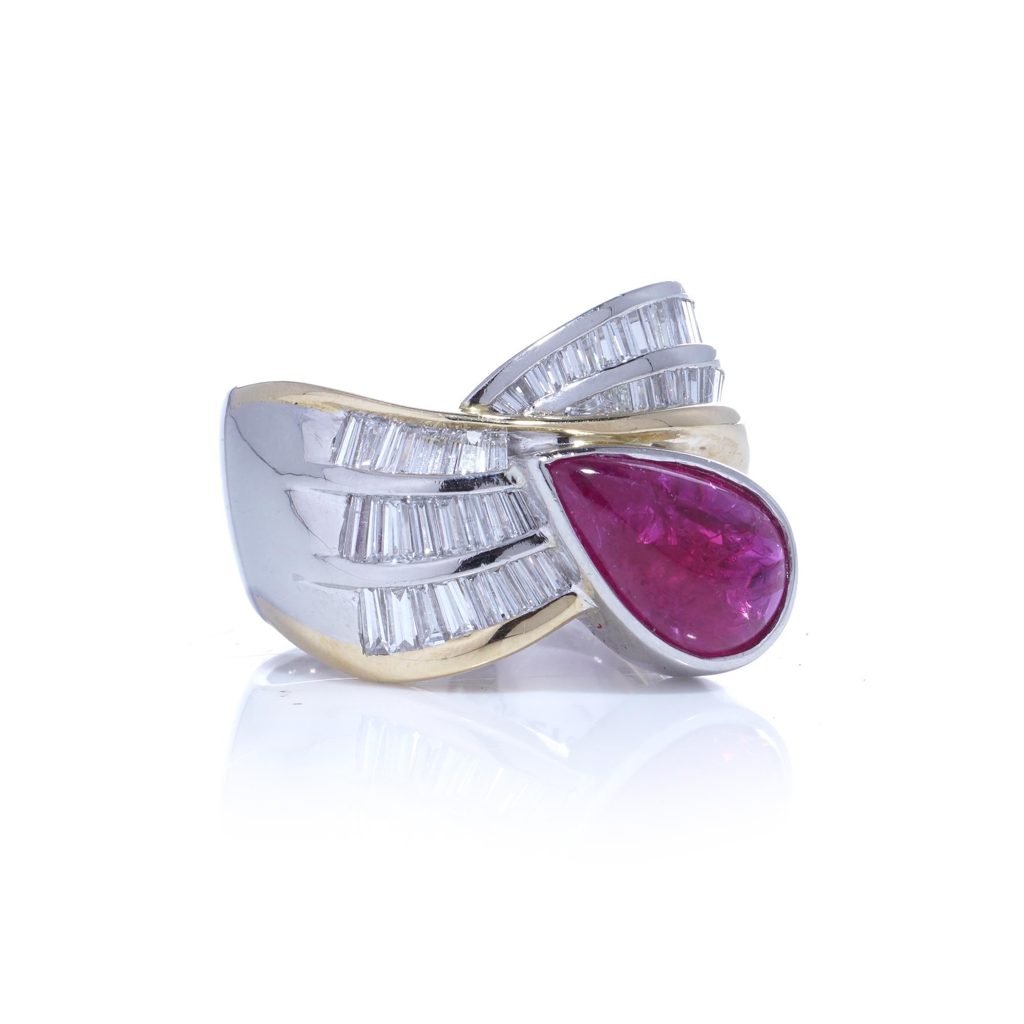 Platinum & 18kt Gold Ring with 2.70ct Ruby & 0.96ct Diamonds For Sale 3