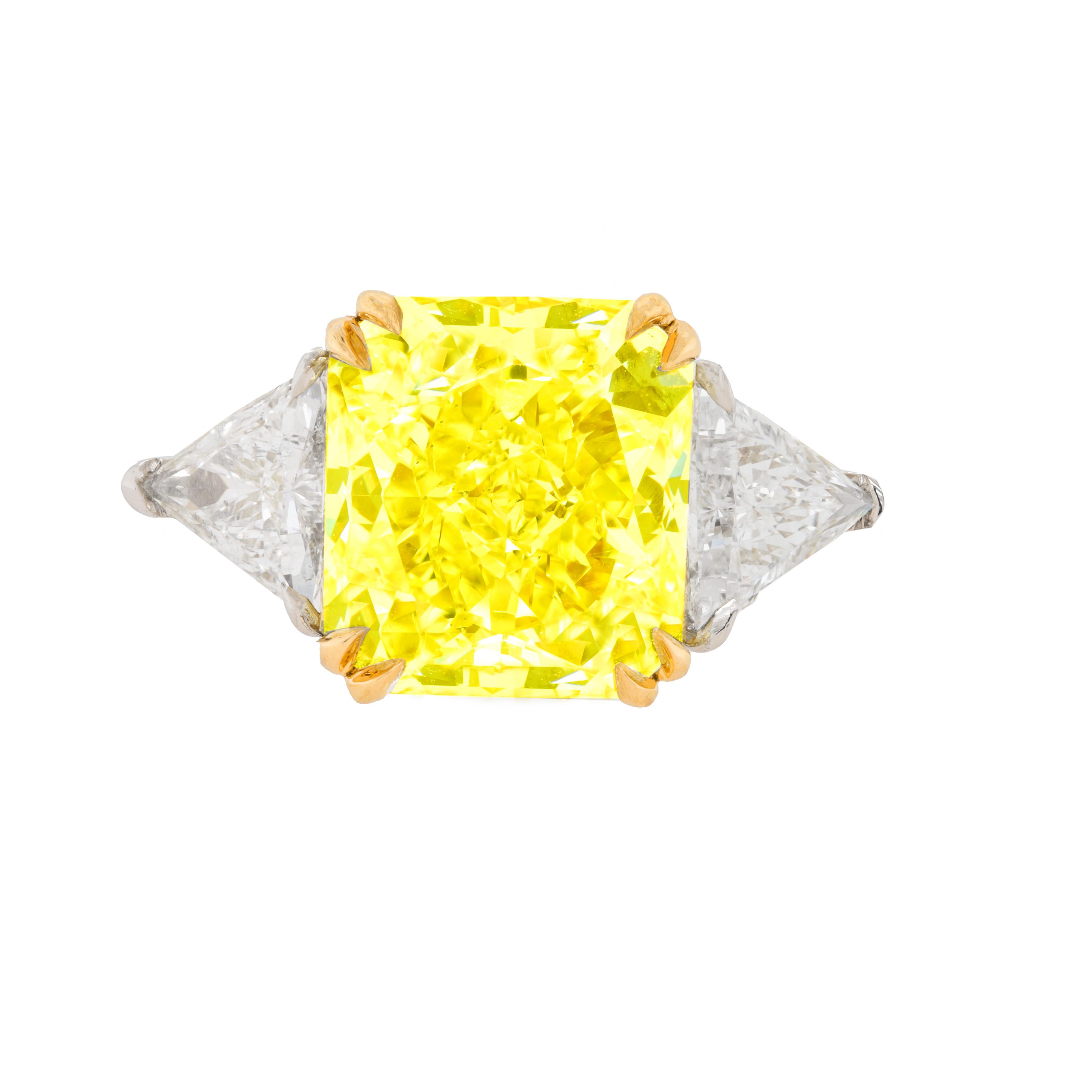 Asscher Cut Platinum and 18KT Yellow Gold Ring with Center Diamond & Natural Fancy Yellow For Sale