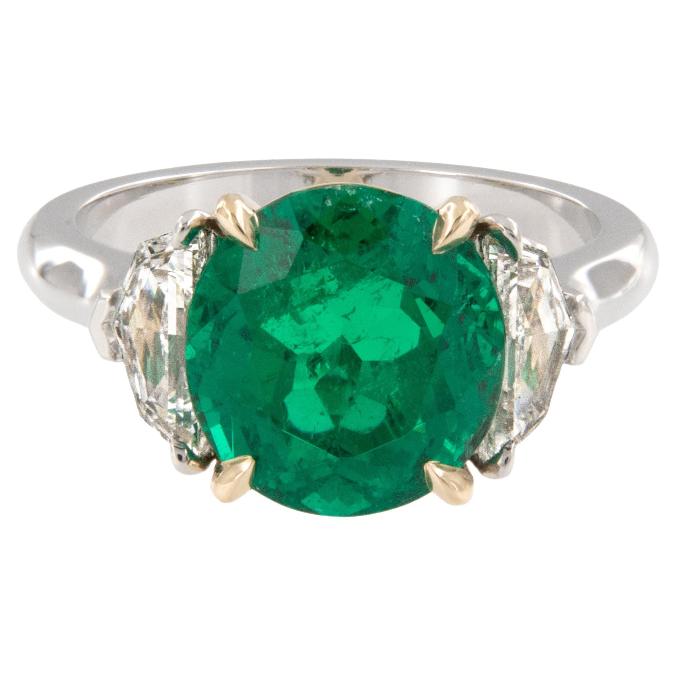 Platino e 18KY 3,90ct Smeraldo colombiano fine 1,01 Cttw Diamanti taglio Cadillac in vendita