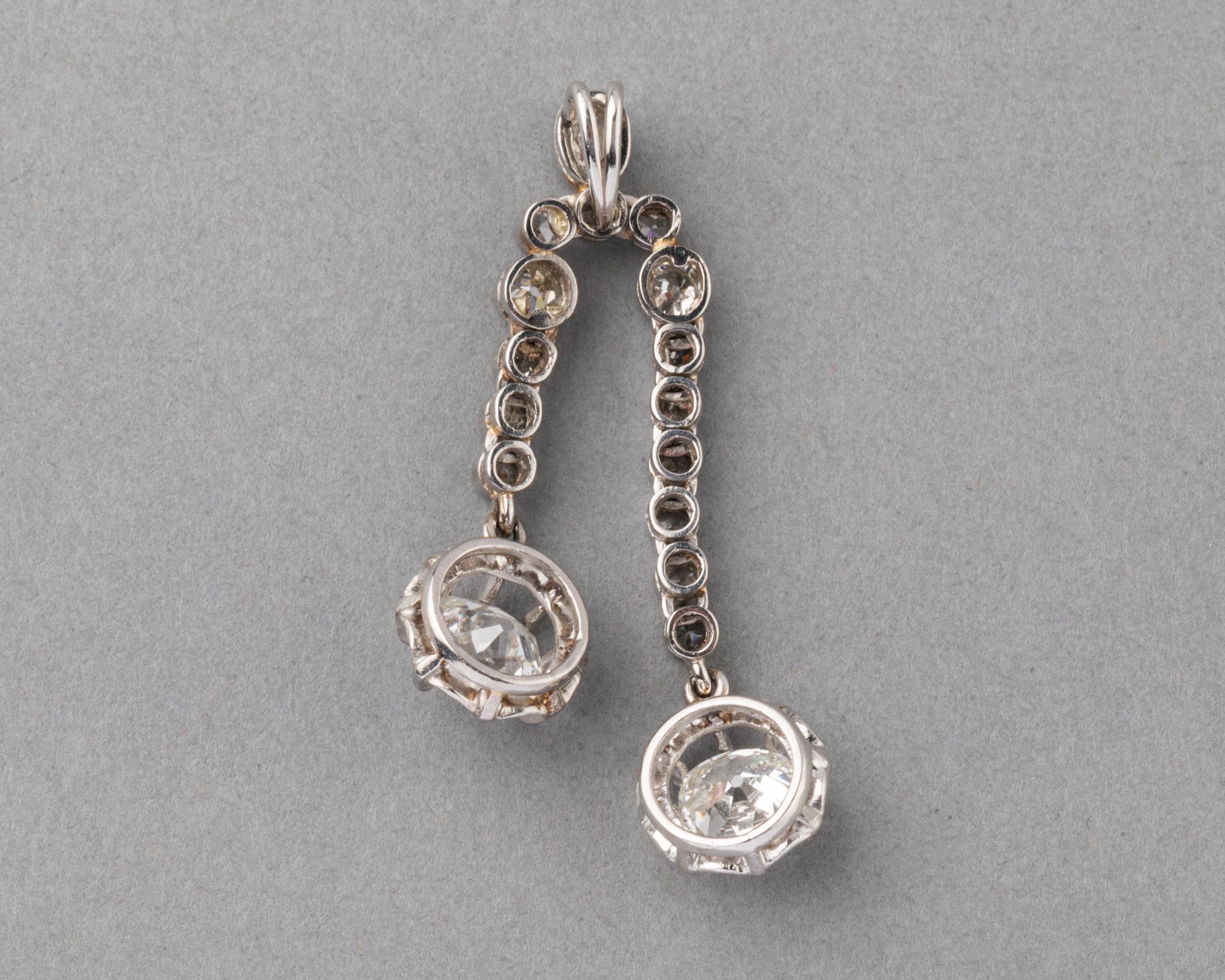 Women's Platinum and 1.90 Carats Diamonds French Art Deco Pendant