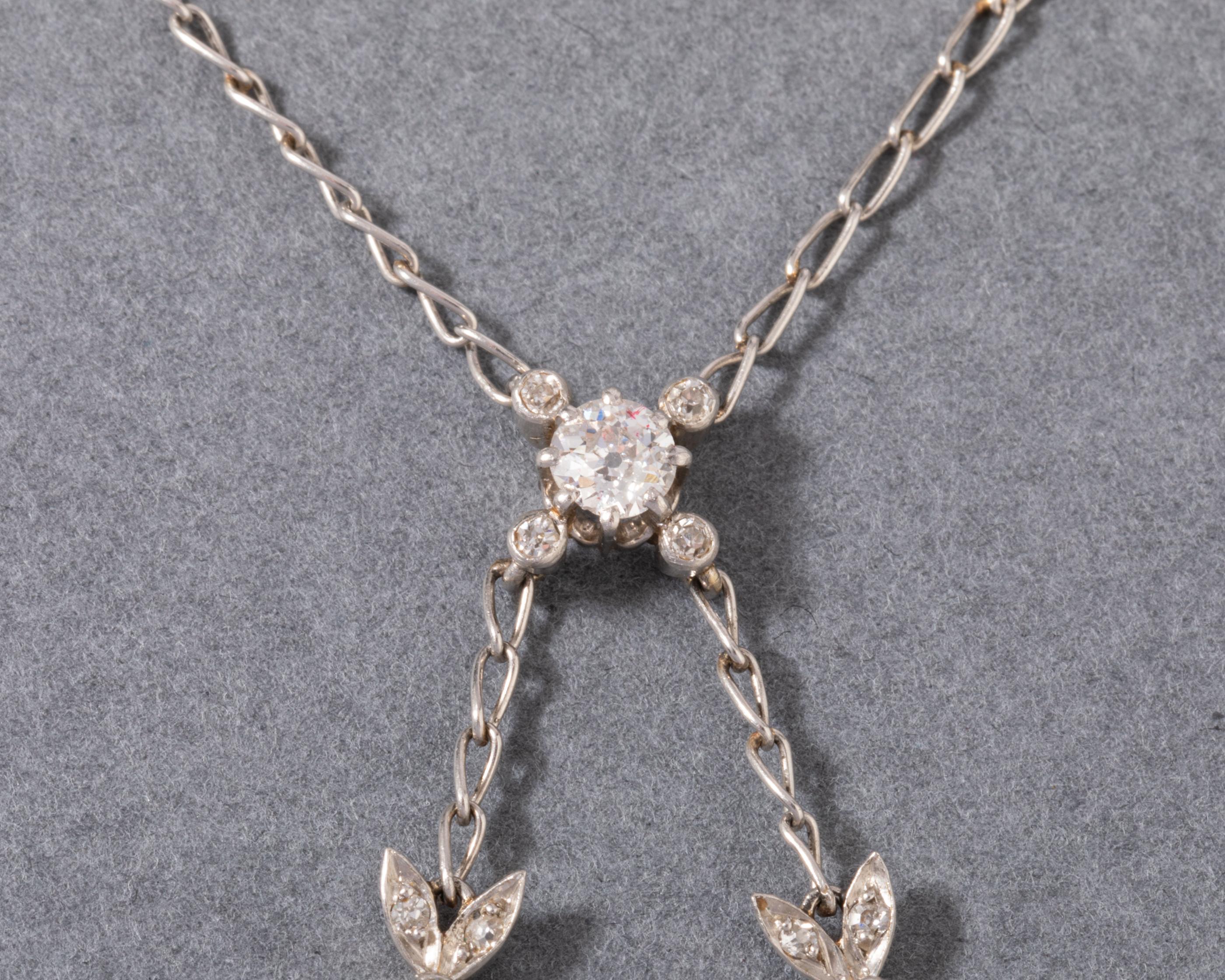Platinum and 3 Carats Diamonds French Belle Epoque Pendant Necklace For Sale 1