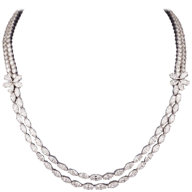 Platinum and 30 Carat Diamonds French Necklace For Sale