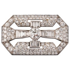 brosche art deco Platinum and 7 Carats Diamonds French Art Deco Brooch