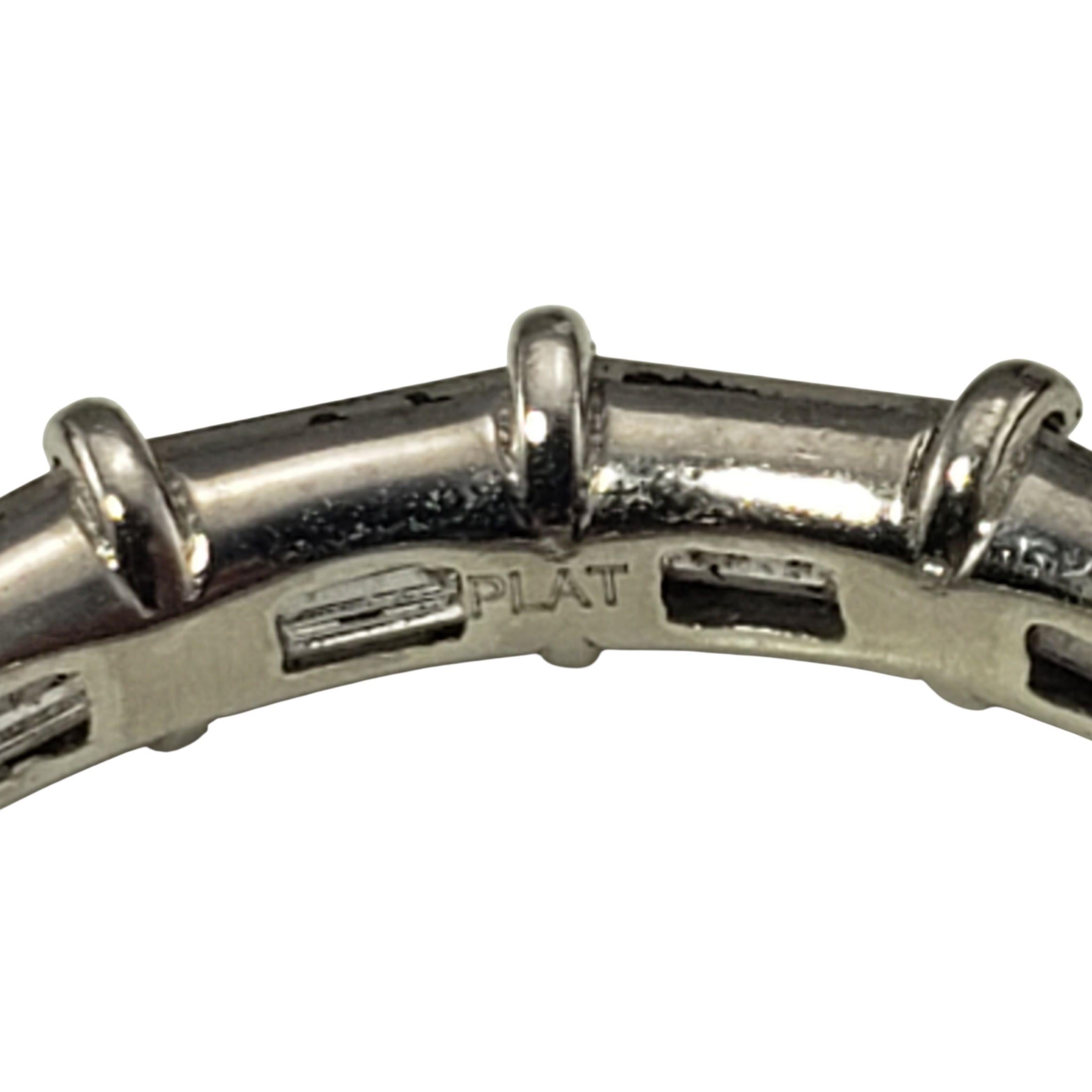 Anello Eternity Band in platino e diamanti baguette misura 6 #22299 In condizioni buone in vendita a Washington Depot, CT