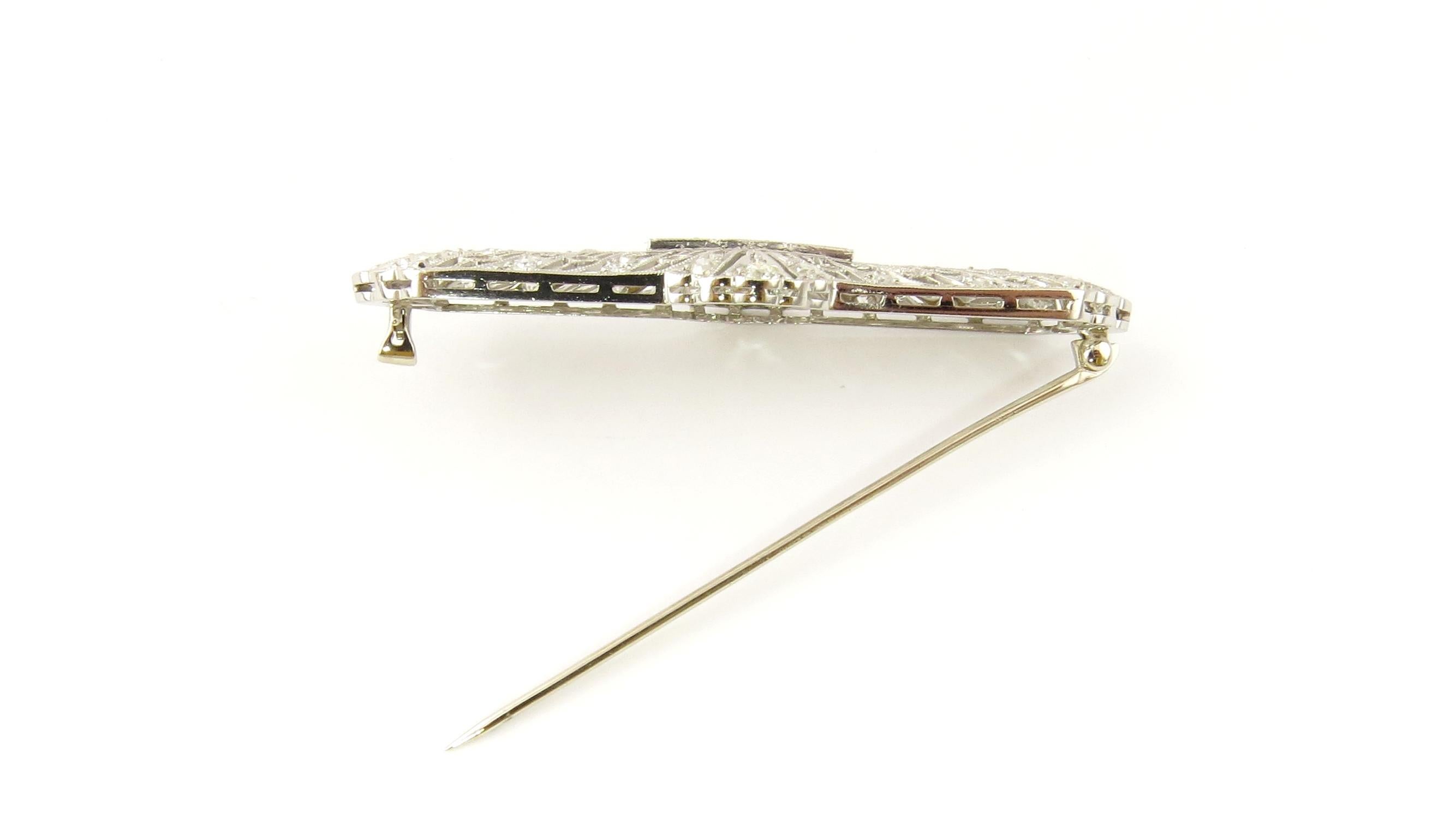 Platinum and Diamond Bar Pin or Brooch For Sale 3