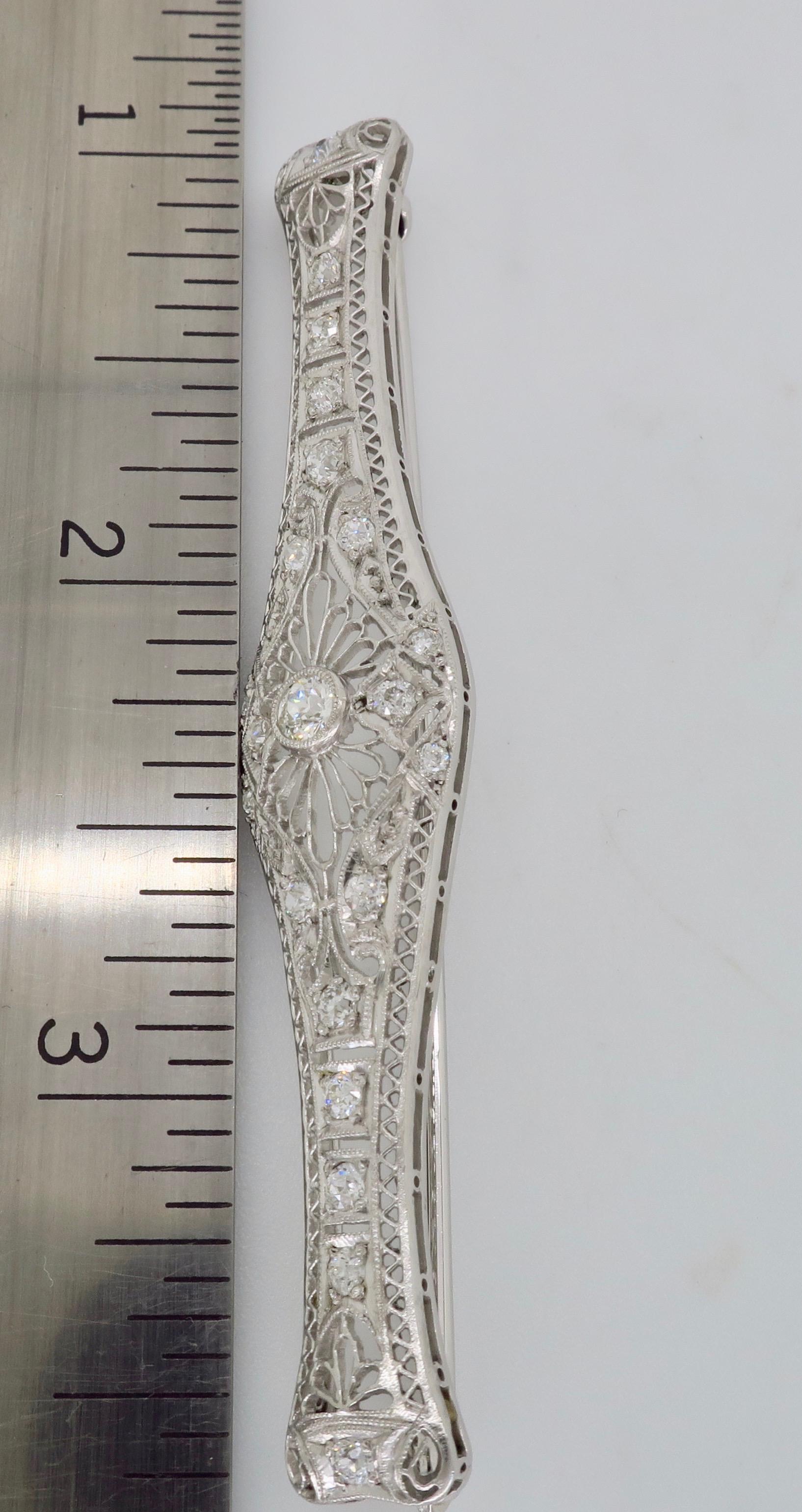 Platinum and Diamond Bar Pin In Good Condition In Webster, NY