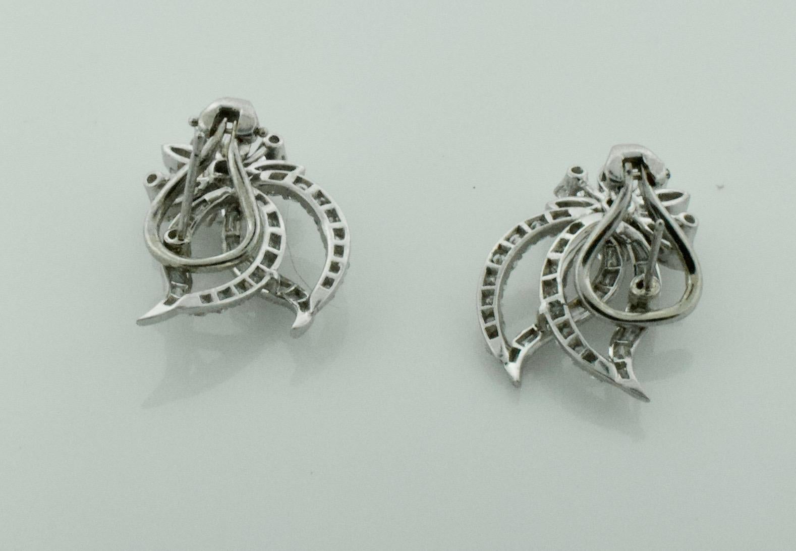 Platinum and Diamond Handmade Earrings, circa 1940s, 4.35 Carat For Sale 1