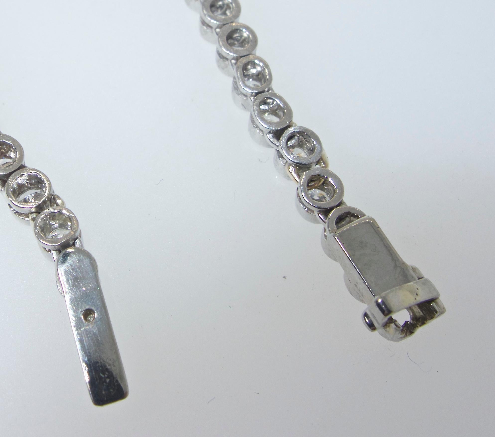 Contemporary Platinum and Diamond Necklace