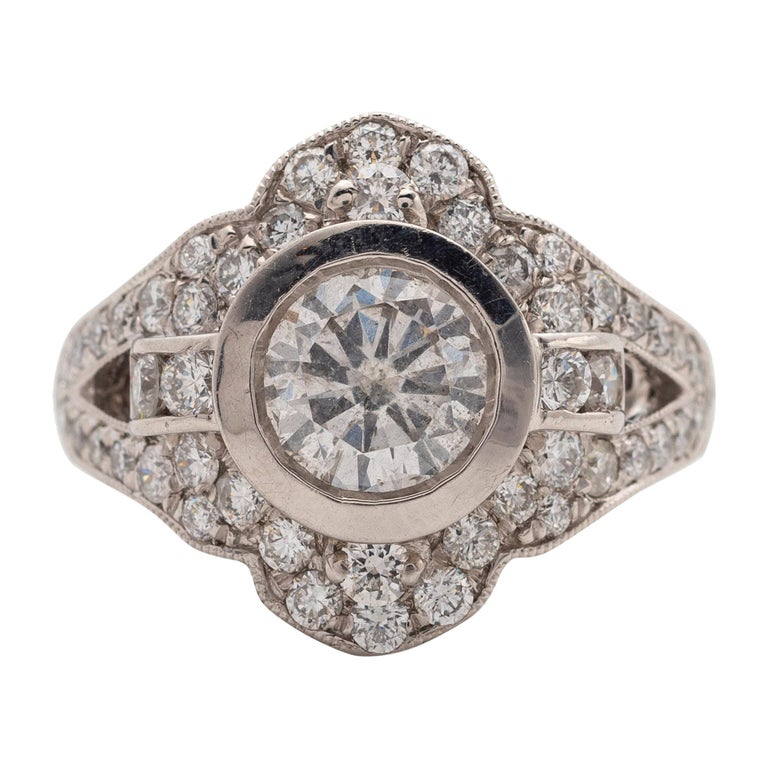 Platinum and Diamond Ring For Sale at 1stDibs