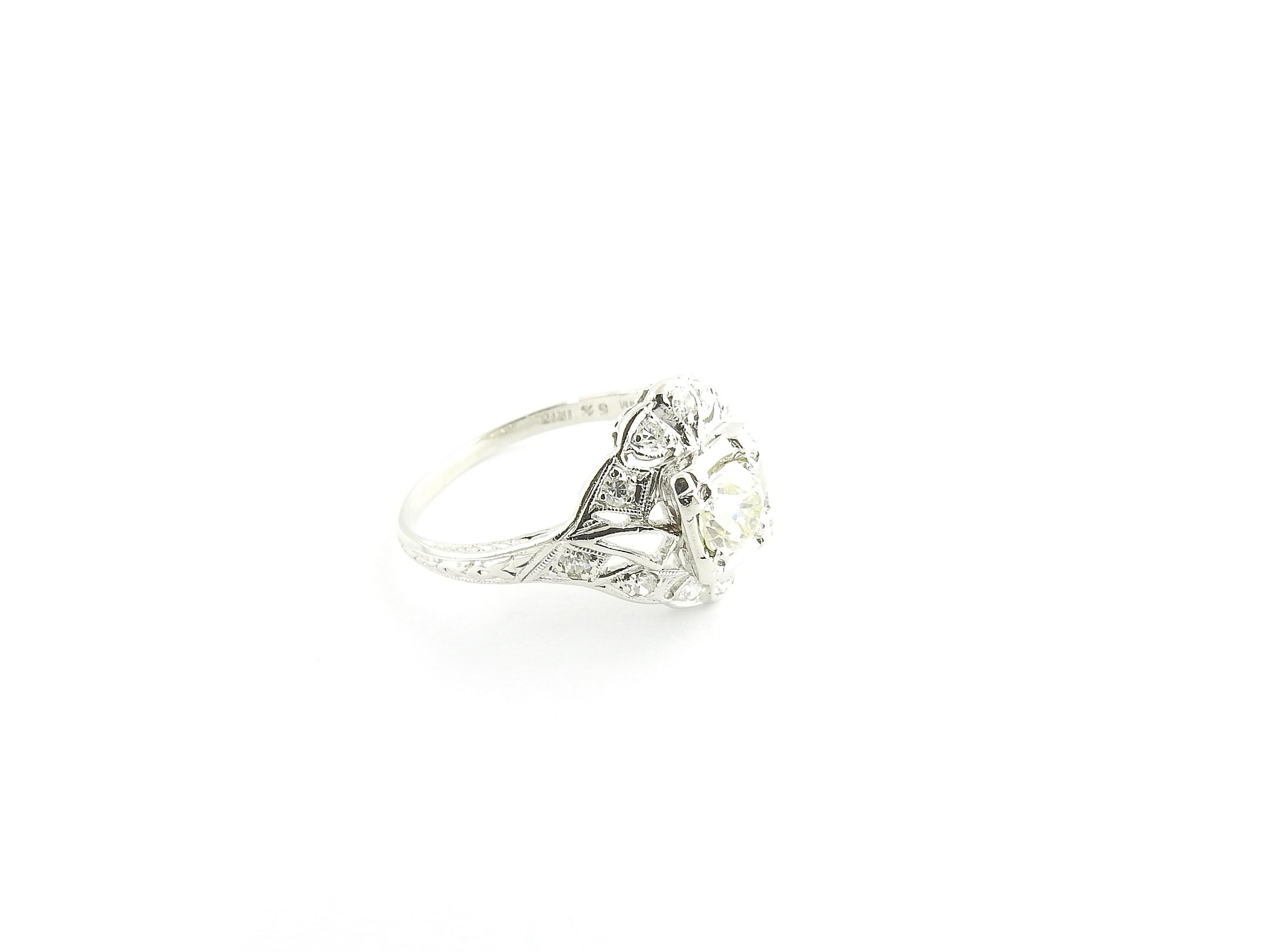 Round Cut Platinum and Diamond Ring For Sale